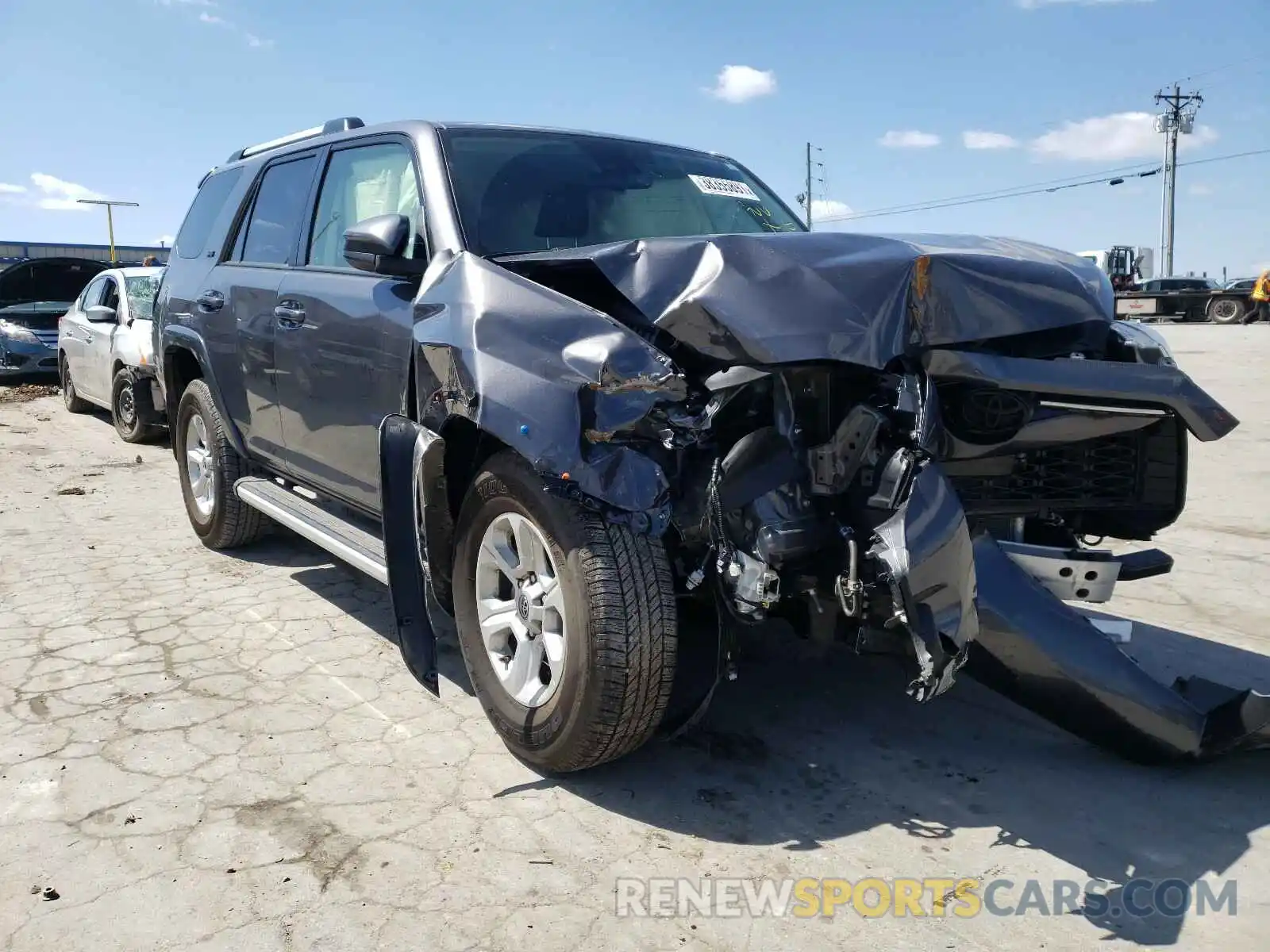 1 Photograph of a damaged car JTEZU5JR5L5218668 TOYOTA 4RUNNER 2020