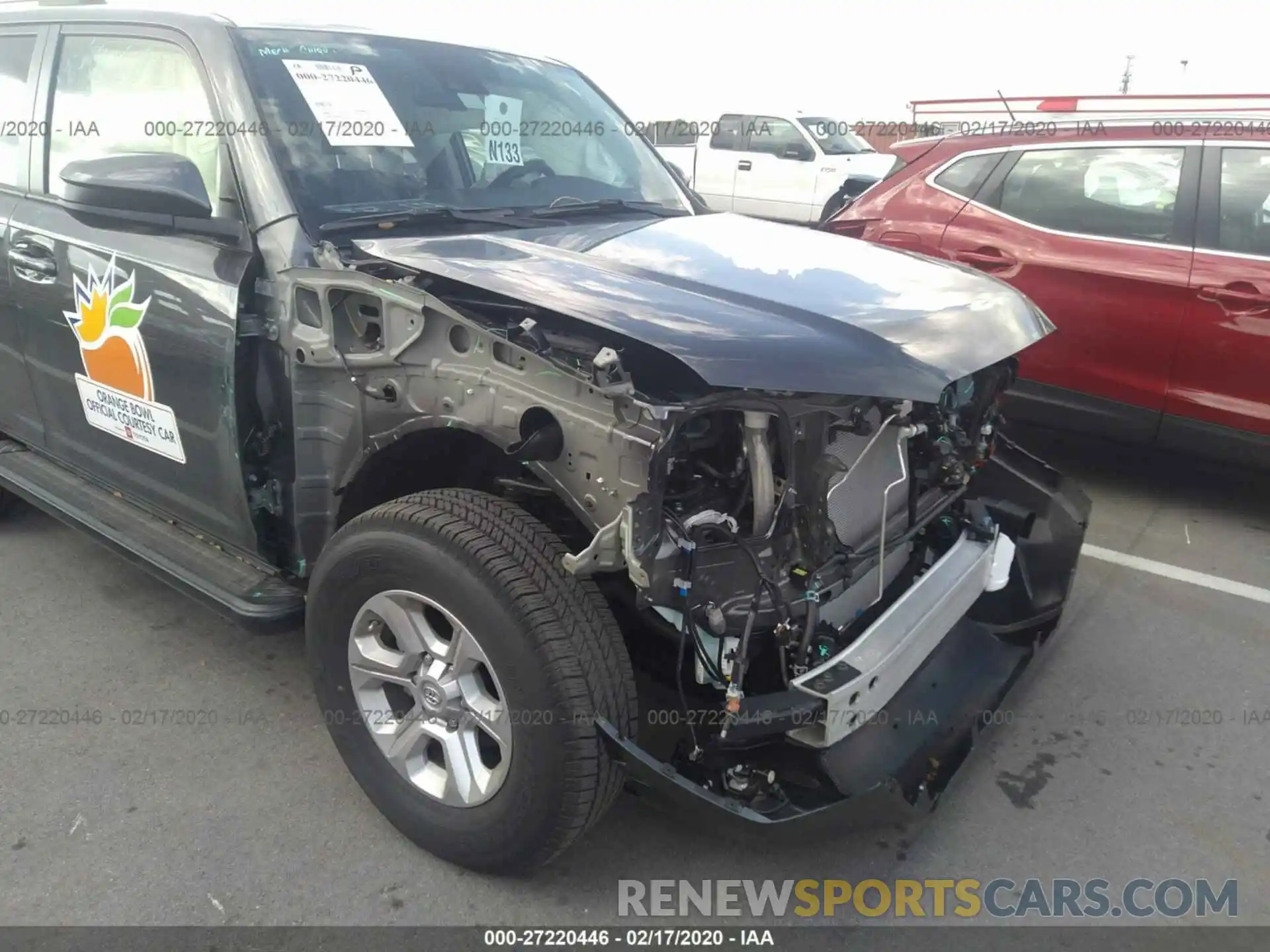 6 Photograph of a damaged car JTEZU5JR5L5218850 TOYOTA 4RUNNER 2020