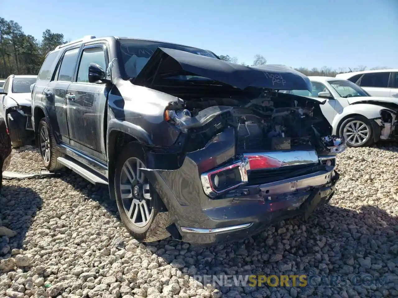 1 Photograph of a damaged car JTEZU5JR5L5219190 TOYOTA 4RUNNER 2020