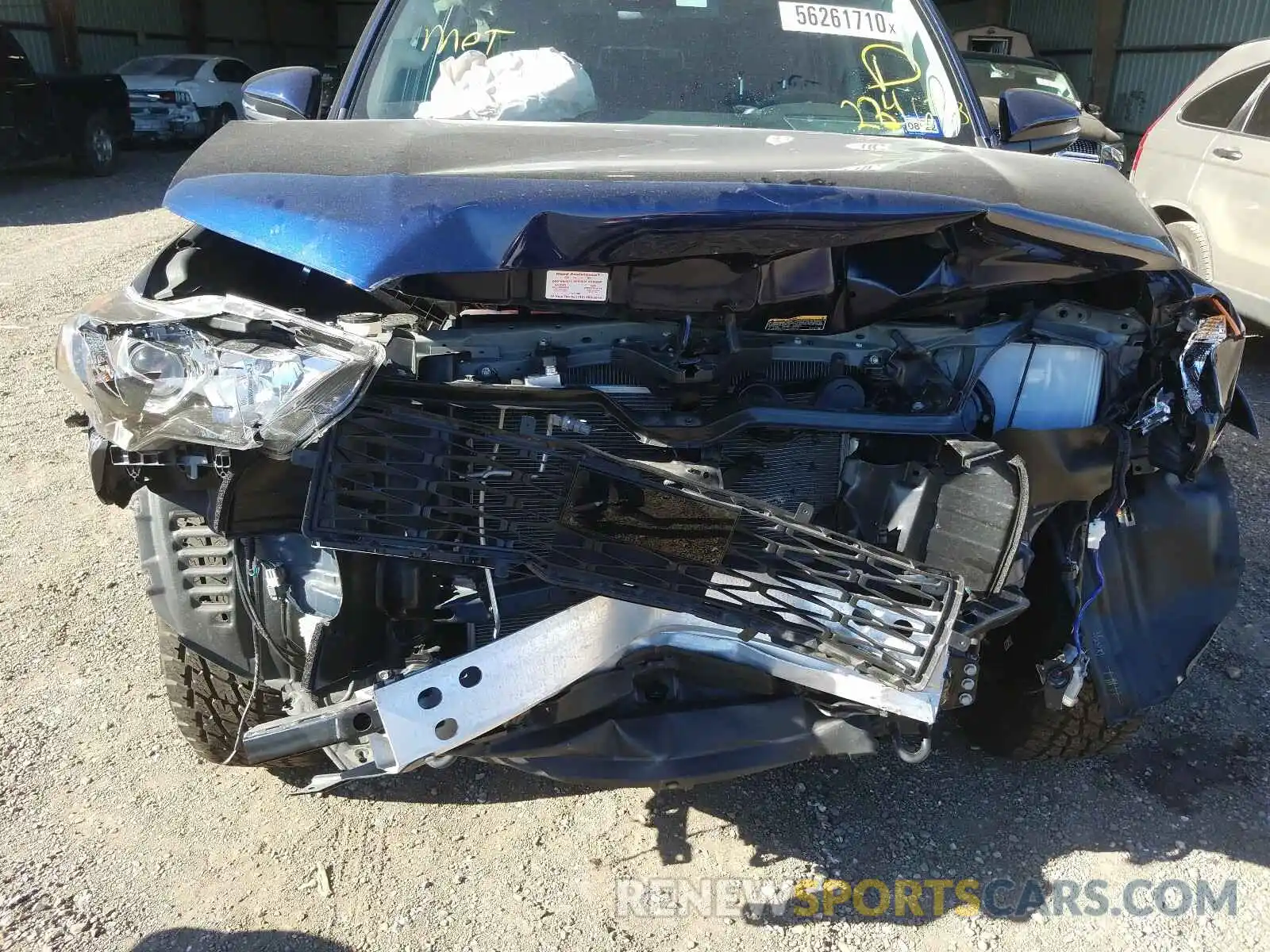 9 Photograph of a damaged car JTEZU5JR5L5224678 TOYOTA 4RUNNER 2020