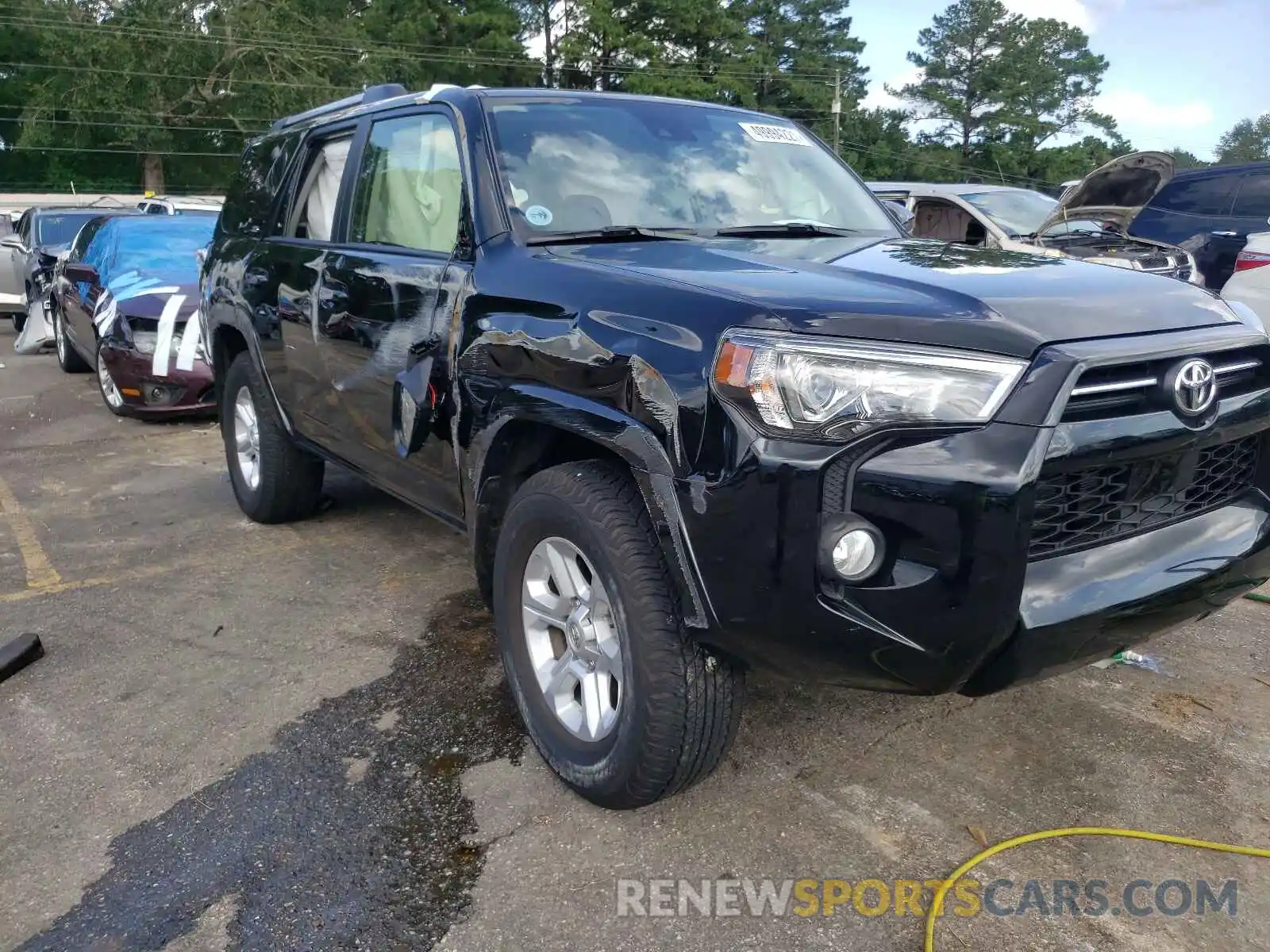 1 Photograph of a damaged car JTEZU5JR5L5224695 TOYOTA 4RUNNER 2020