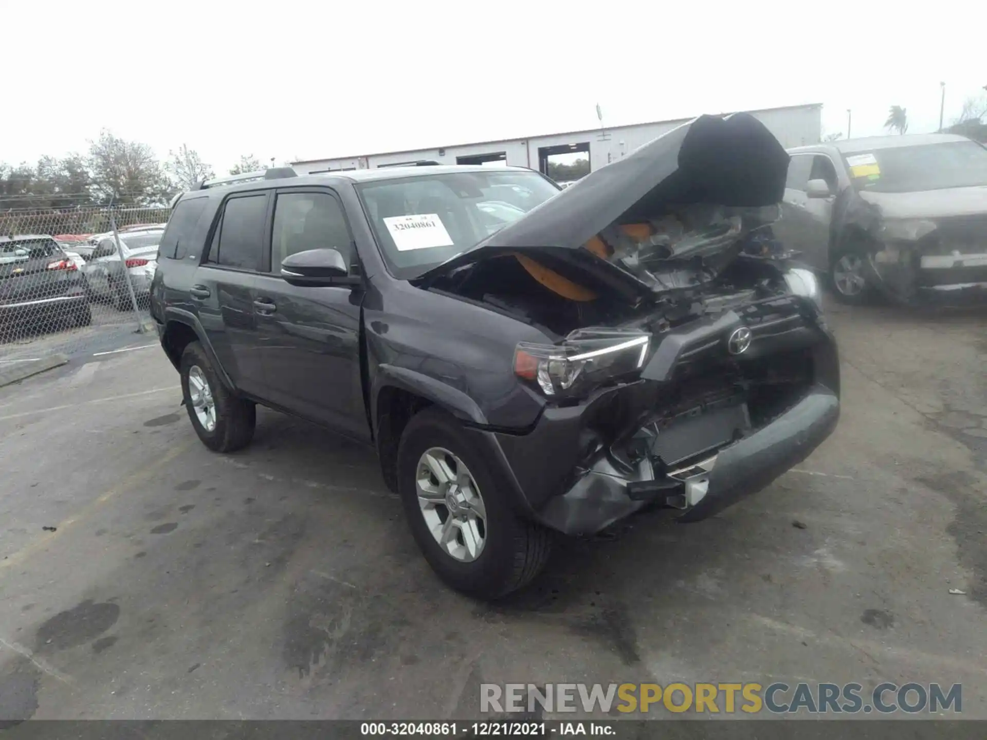 1 Photograph of a damaged car JTEZU5JR5L5226432 TOYOTA 4RUNNER 2020