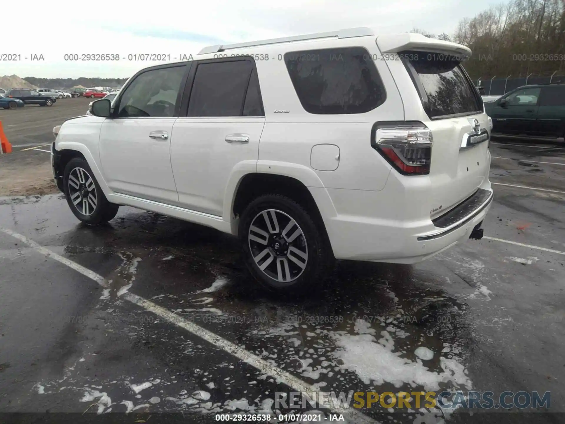 3 Photograph of a damaged car JTEZU5JR5L5227841 TOYOTA 4RUNNER 2020