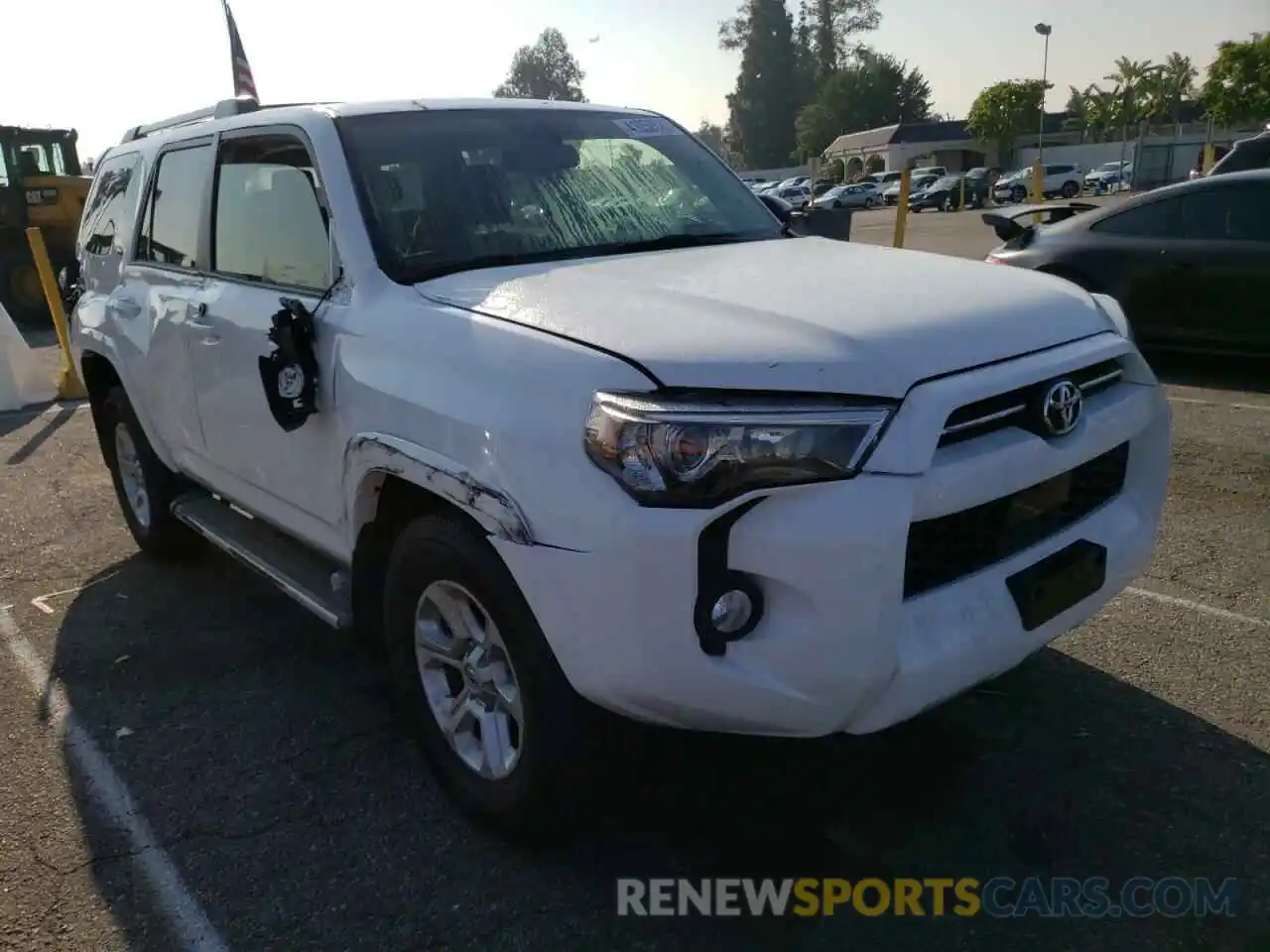 1 Photograph of a damaged car JTEZU5JR6L5217187 TOYOTA 4RUNNER 2020