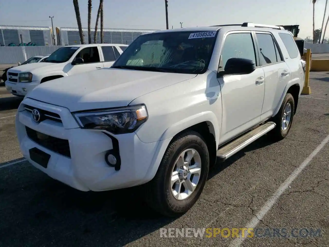 2 Photograph of a damaged car JTEZU5JR6L5217187 TOYOTA 4RUNNER 2020