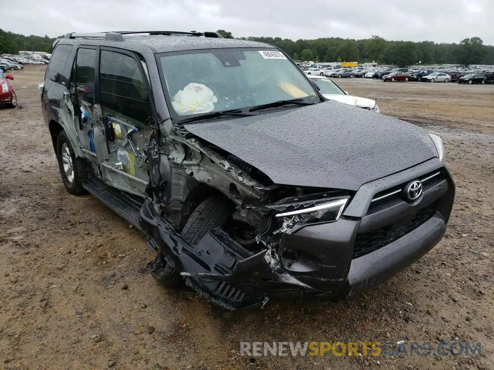 1 Photograph of a damaged car JTEZU5JR6L5217237 TOYOTA 4RUNNER 2020