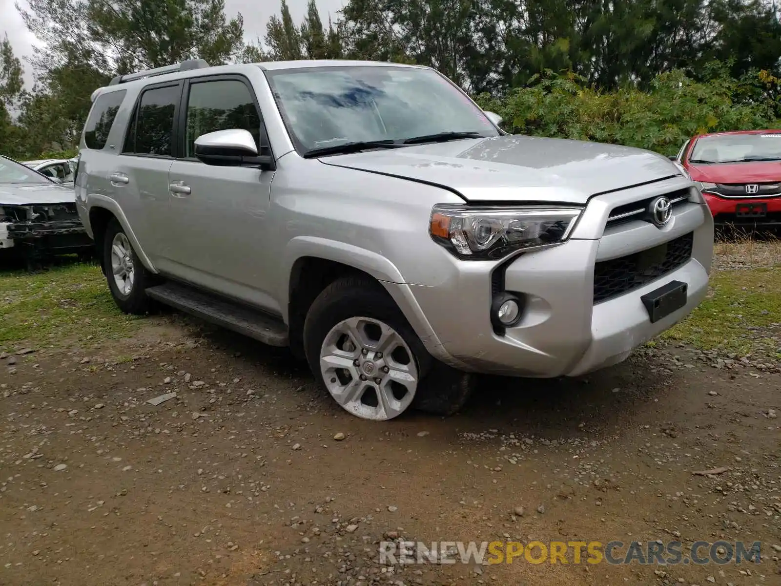 9 Photograph of a damaged car JTEZU5JR6L5217996 TOYOTA 4RUNNER 2020