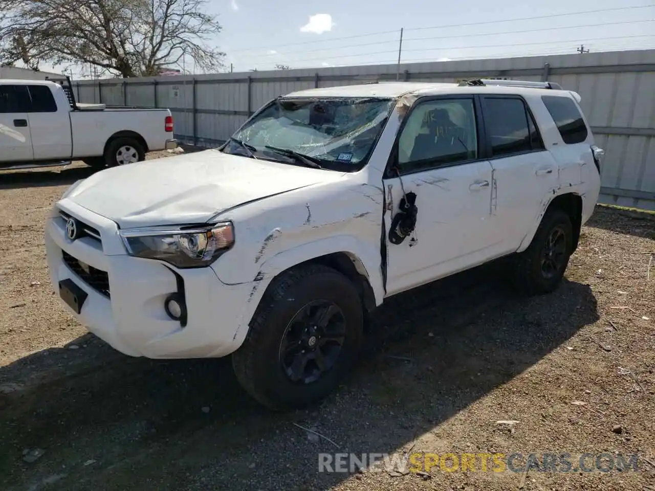 2 Photograph of a damaged car JTEZU5JR6L5225225 TOYOTA 4RUNNER 2020