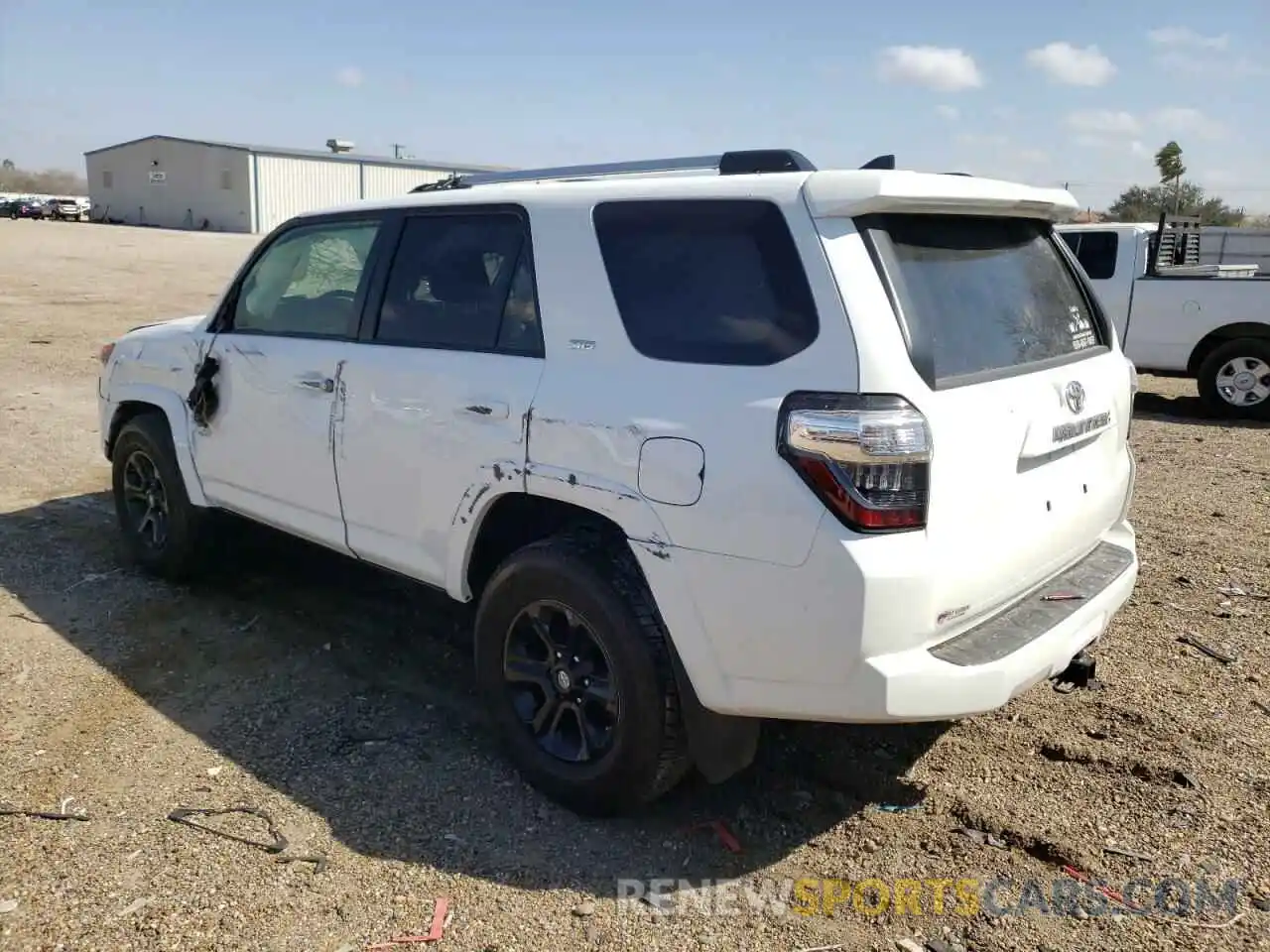 3 Photograph of a damaged car JTEZU5JR6L5225225 TOYOTA 4RUNNER 2020