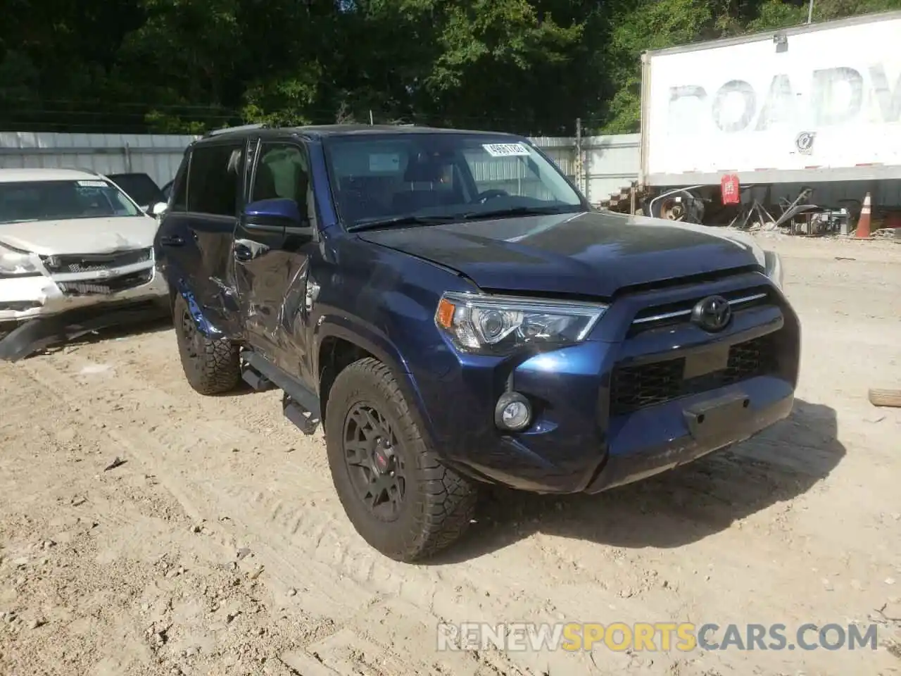 1 Photograph of a damaged car JTEZU5JR7L5217358 TOYOTA 4RUNNER 2020