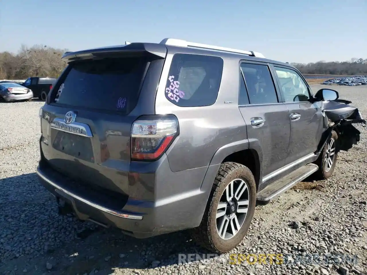 4 Photograph of a damaged car JTEZU5JR7L5218025 TOYOTA 4RUNNER 2020