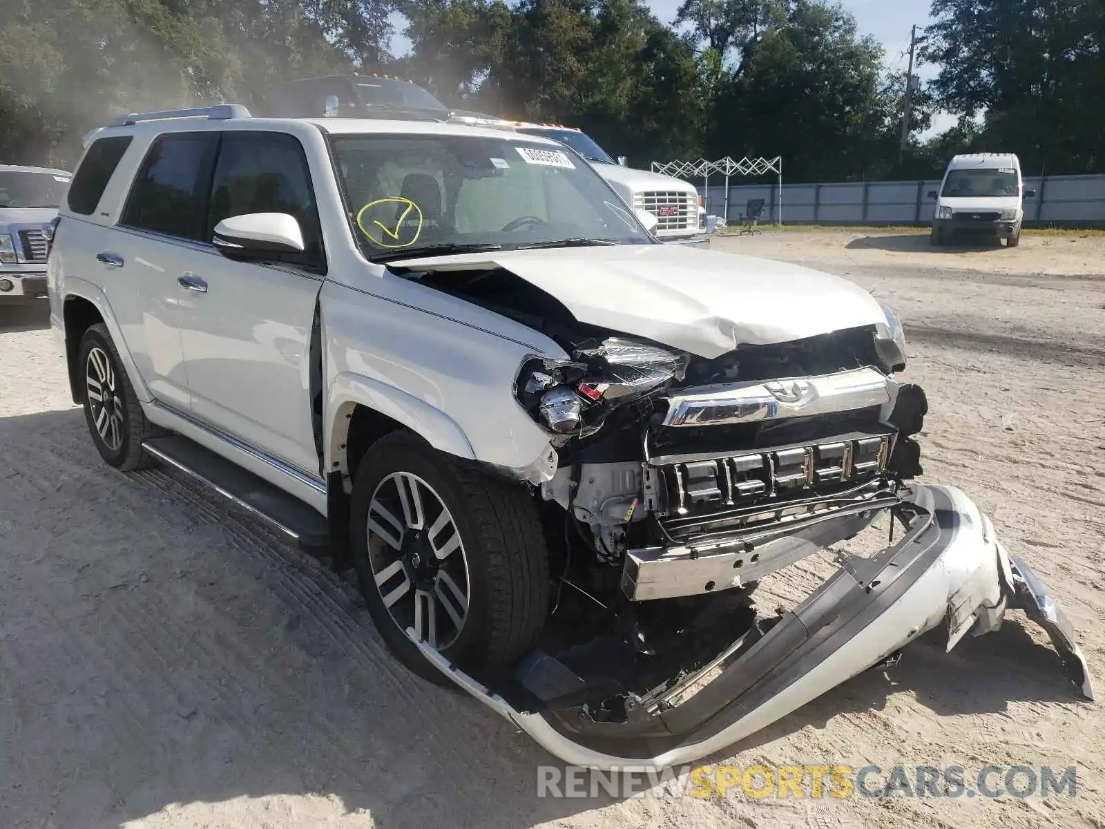 1 Photograph of a damaged car JTEZU5JR7L5222561 TOYOTA 4RUNNER 2020