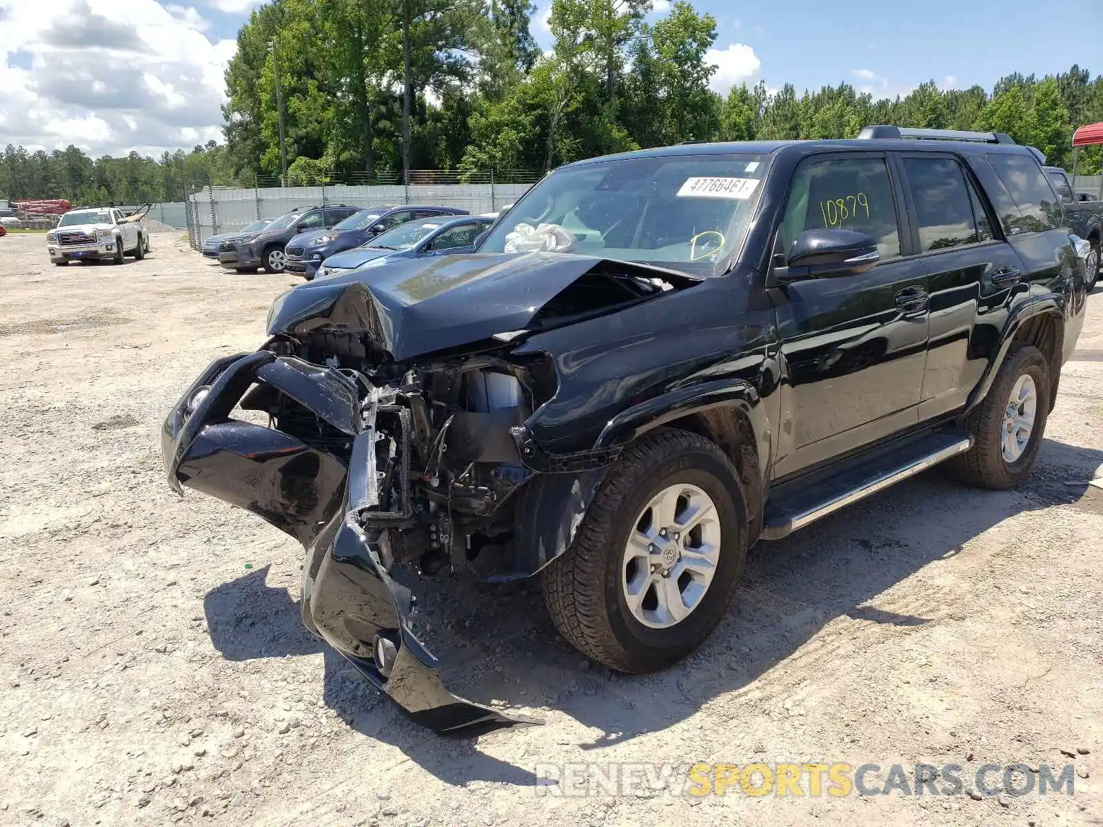 2 Photograph of a damaged car JTEZU5JR7L5224455 TOYOTA 4RUNNER 2020