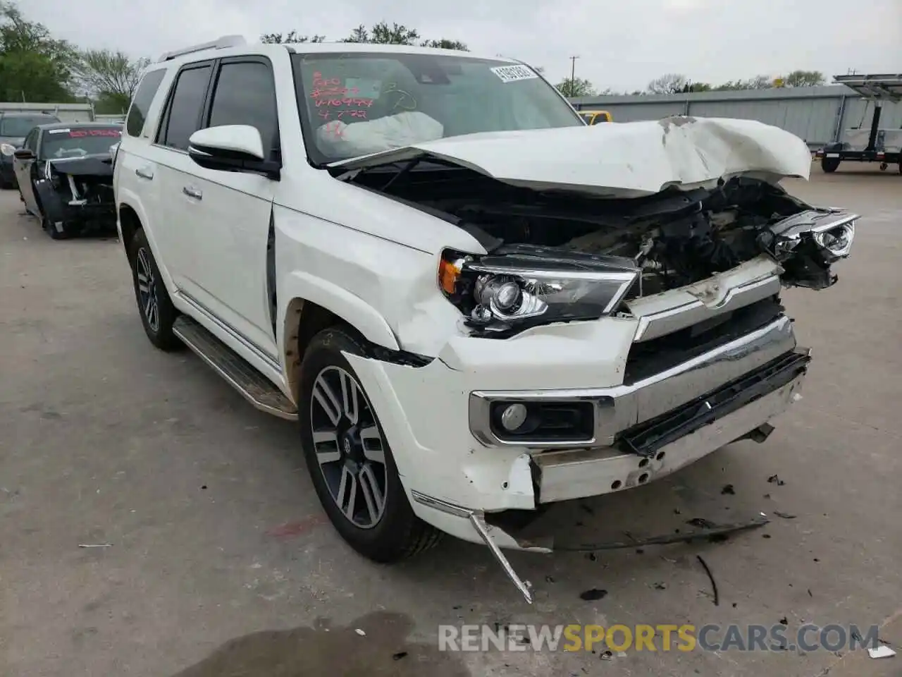 1 Photograph of a damaged car JTEZU5JR8L5216994 TOYOTA 4RUNNER 2020