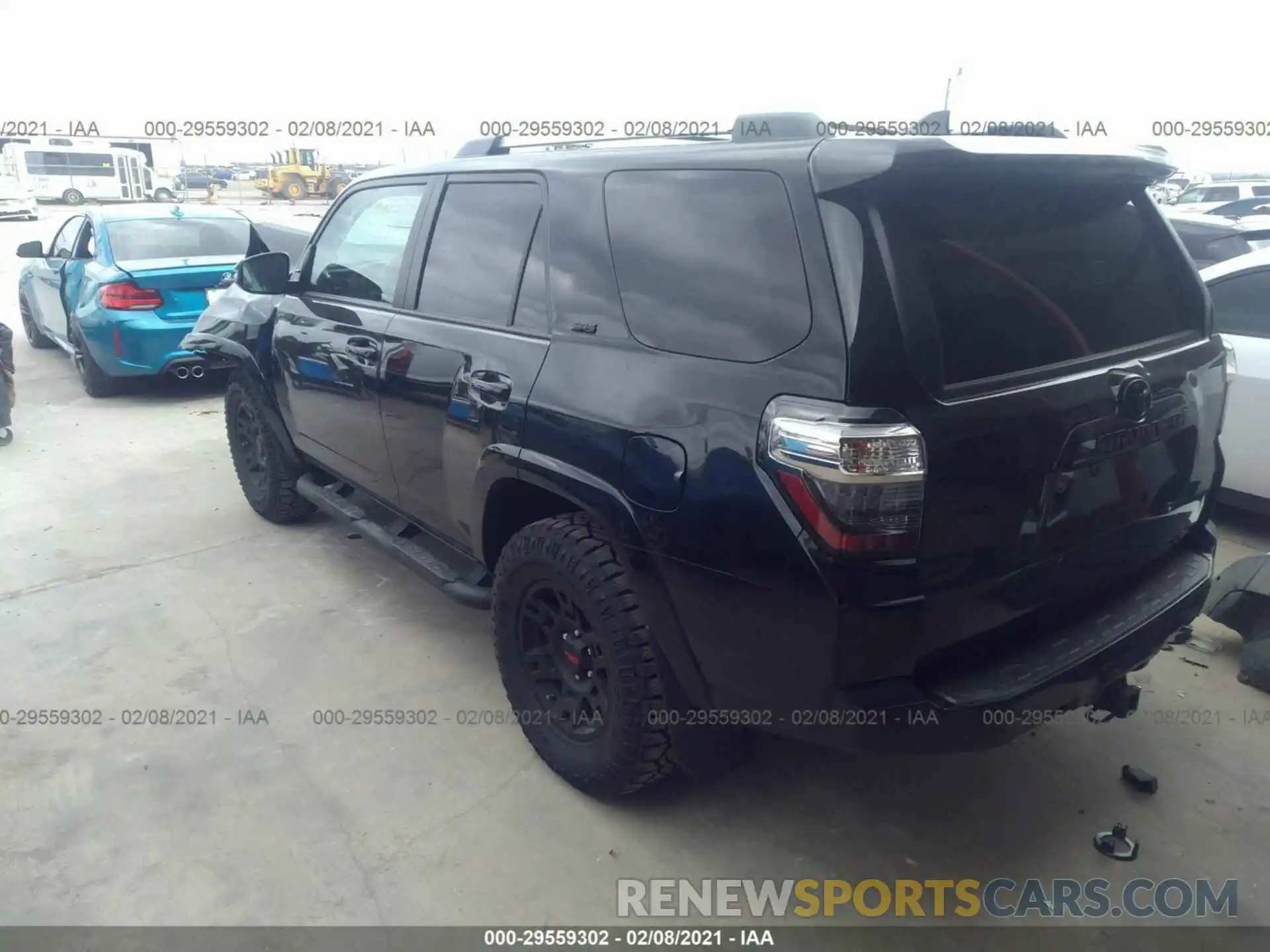 3 Фотография поврежденного автомобиля JTEZU5JR8L5217028 TOYOTA 4RUNNER 2020