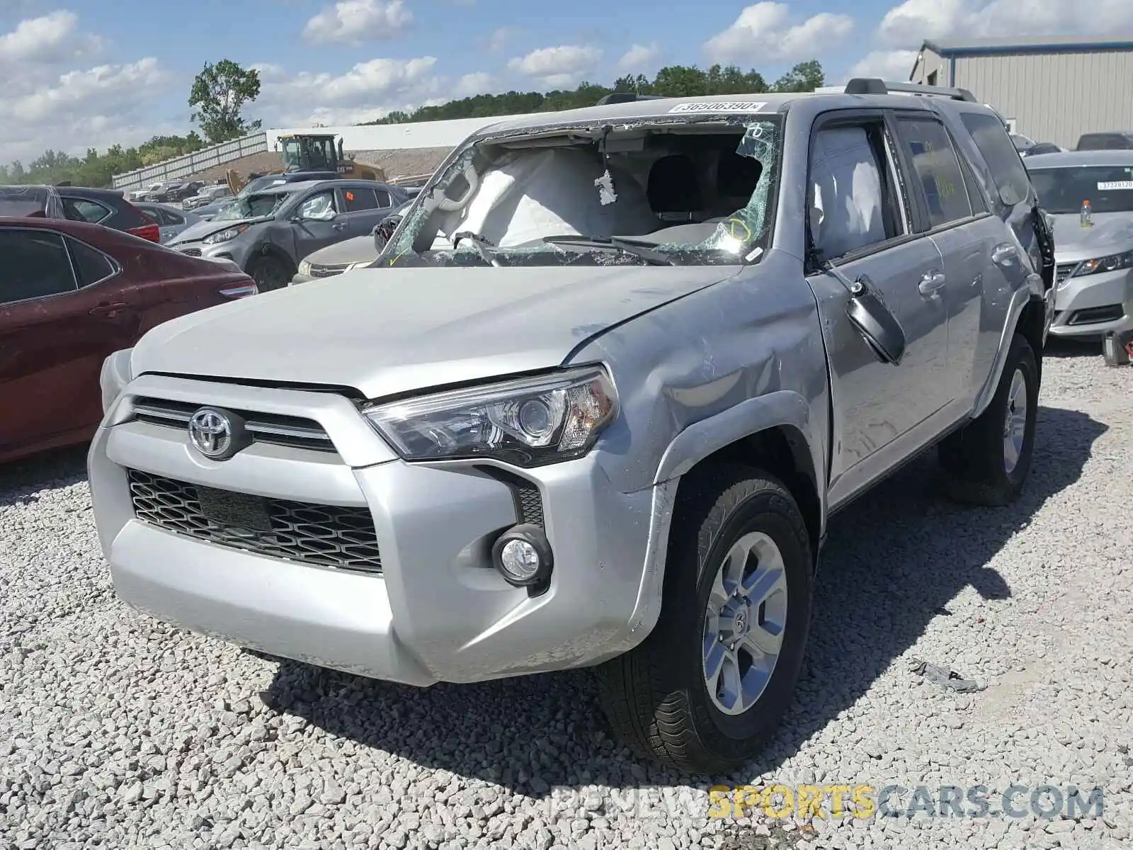 2 Photograph of a damaged car JTEZU5JR8L5222214 TOYOTA 4RUNNER 2020