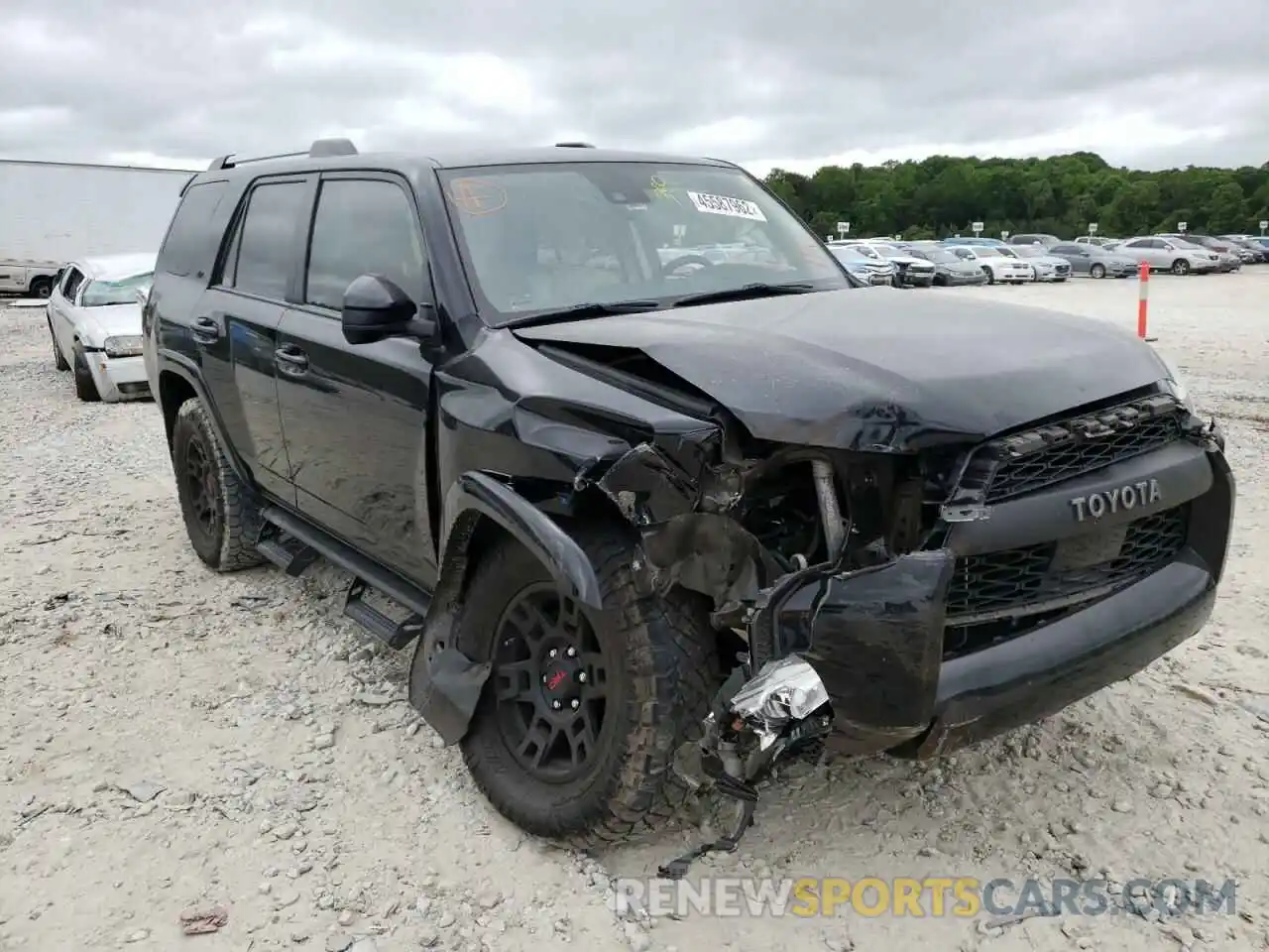 9 Photograph of a damaged car JTEZU5JR8L5222701 TOYOTA 4RUNNER 2020