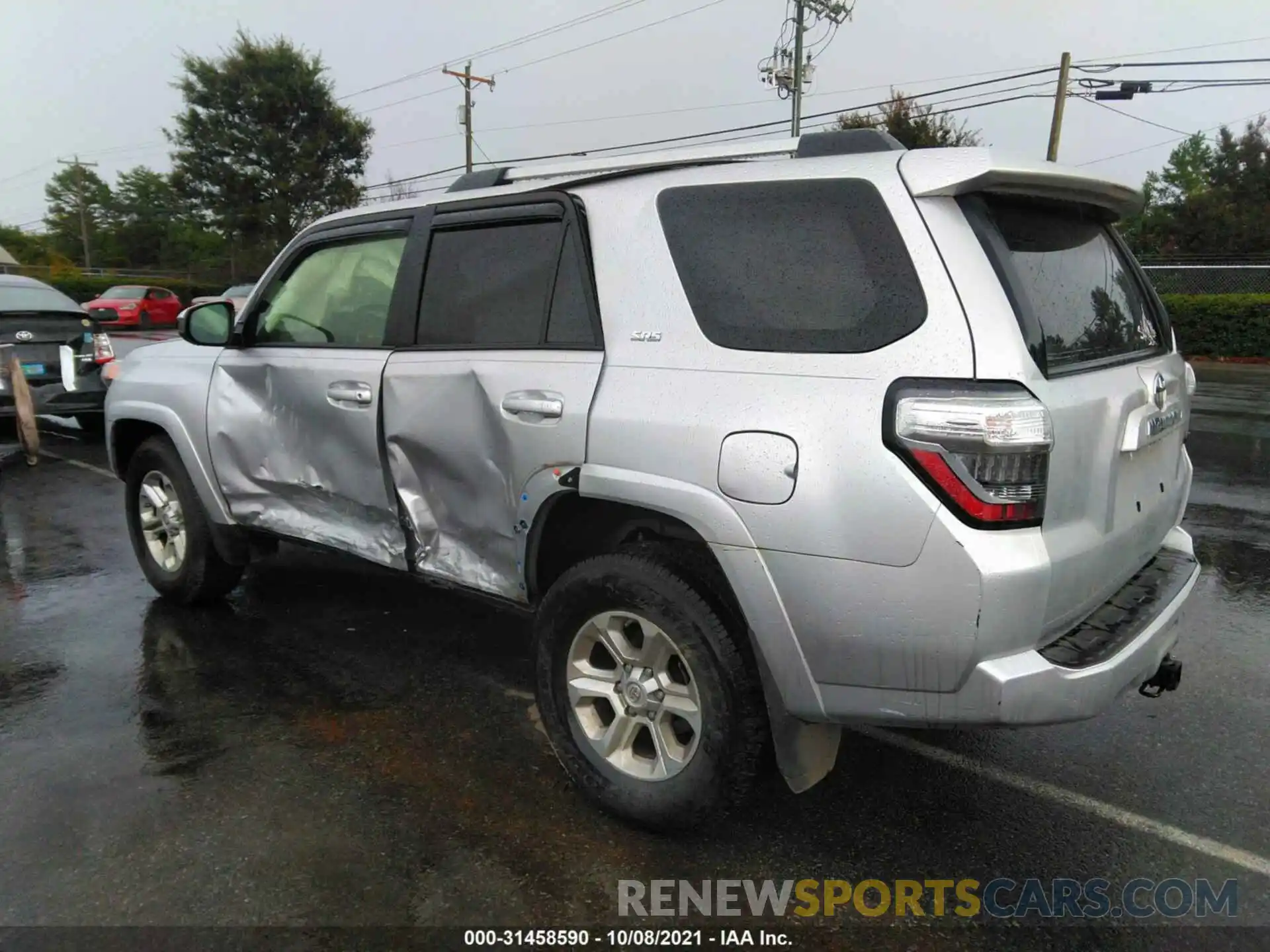 3 Photograph of a damaged car JTEZU5JR9L5216552 TOYOTA 4RUNNER 2020