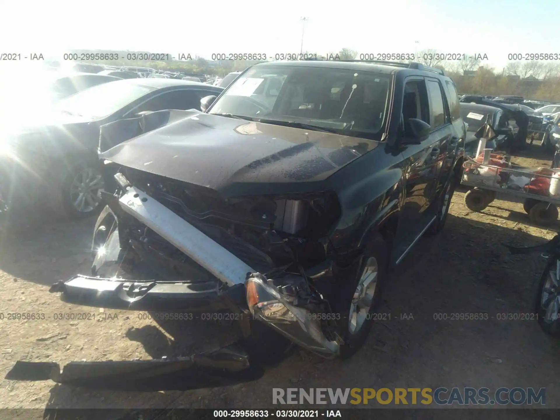 2 Photograph of a damaged car JTEZU5JR9L5219709 TOYOTA 4RUNNER 2020