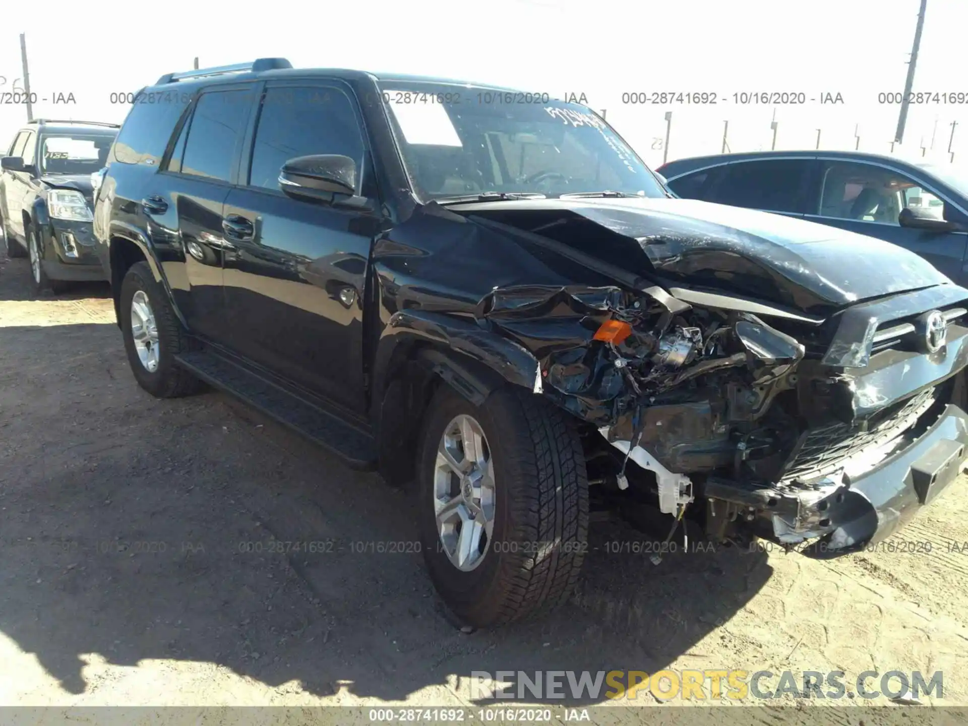 1 Photograph of a damaged car JTEZU5JR9L5223081 TOYOTA 4RUNNER 2020