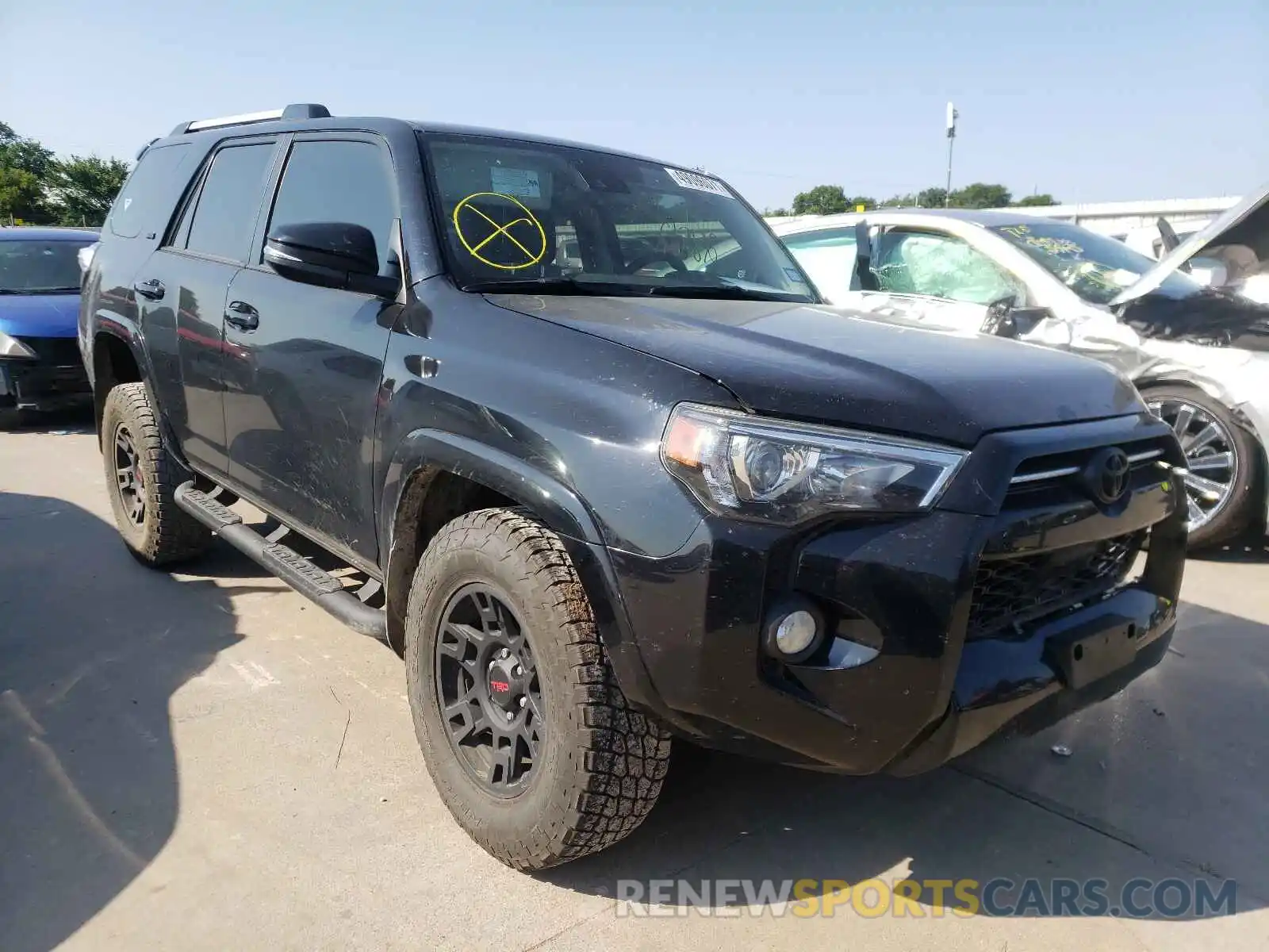 1 Photograph of a damaged car JTEZU5JR9L5223534 TOYOTA 4RUNNER 2020