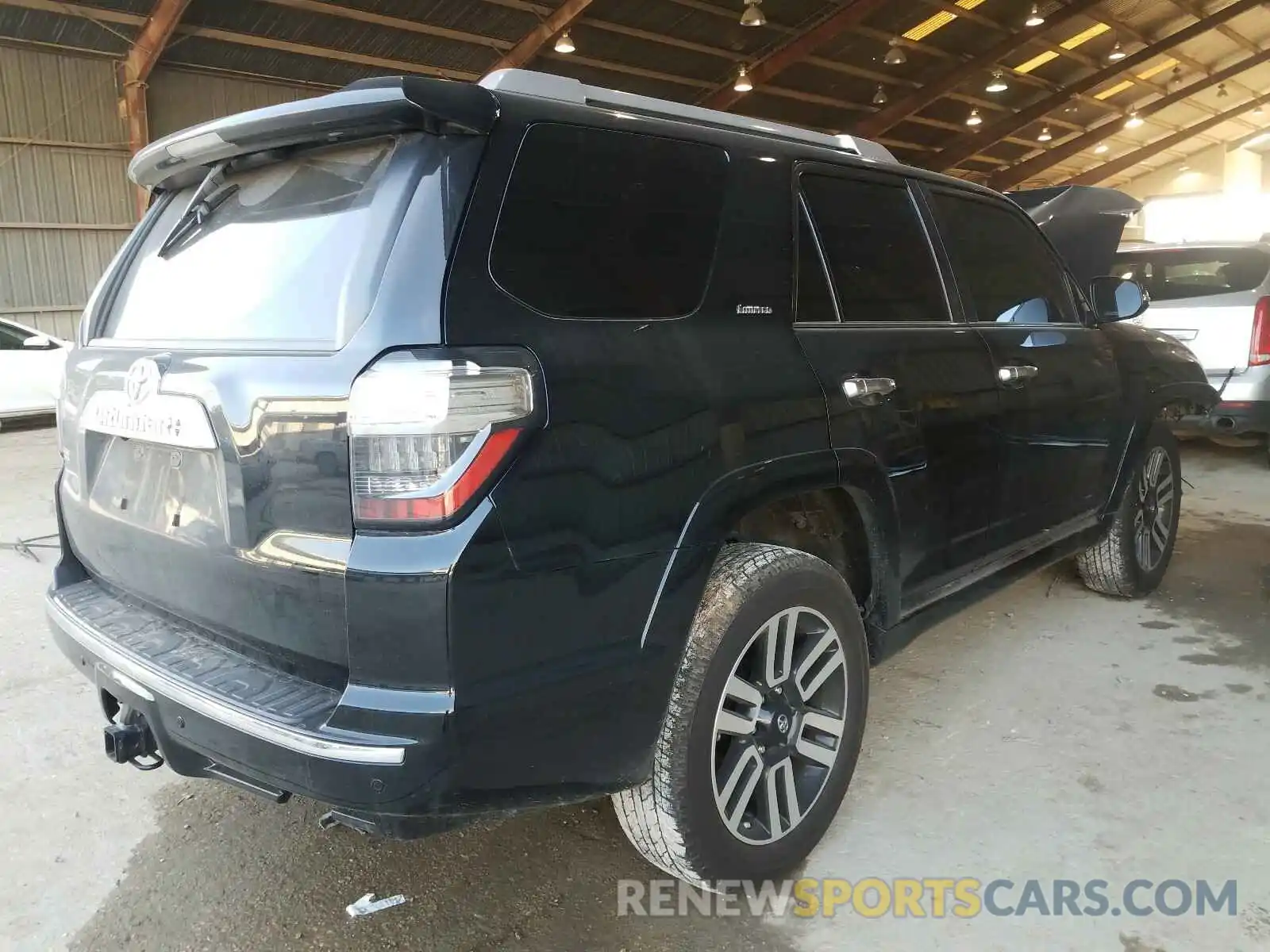 4 Photograph of a damaged car JTEZU5JRXL5214745 TOYOTA 4RUNNER 2020