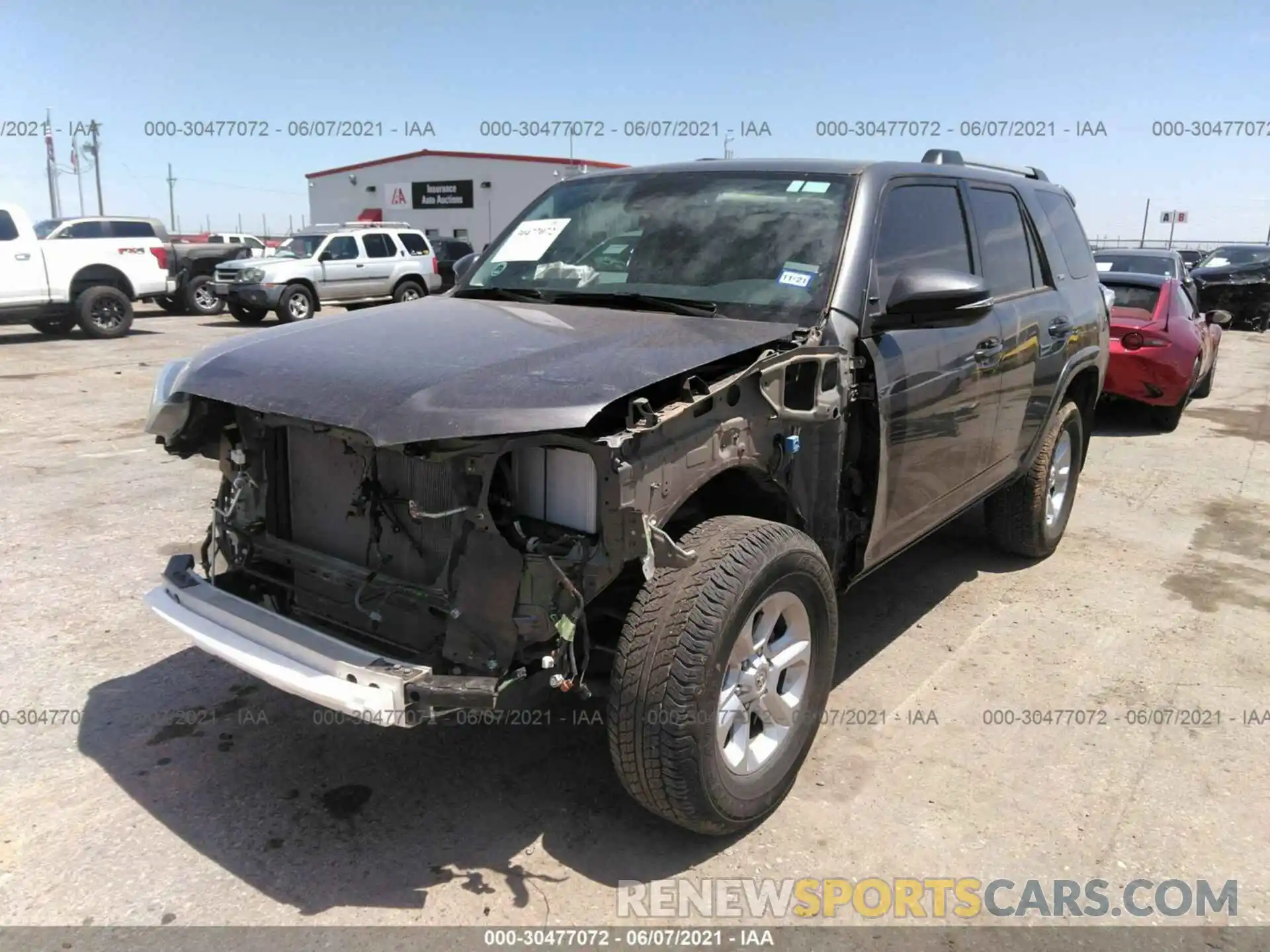 6 Photograph of a damaged car JTEZU5JRXL5216527 TOYOTA 4RUNNER 2020