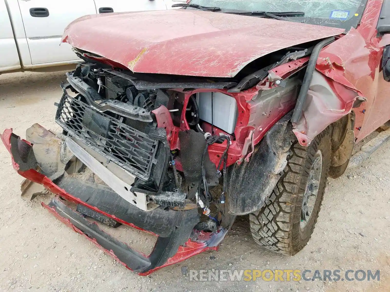 9 Photograph of a damaged car JTEZU5JRXL5216804 TOYOTA 4RUNNER 2020