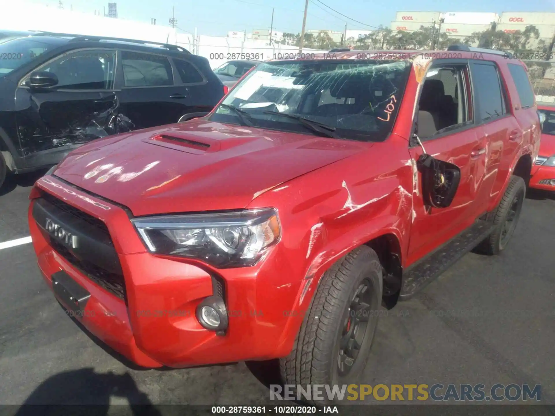 2 Photograph of a damaged car JTEZU5JRXL5219217 TOYOTA 4RUNNER 2020