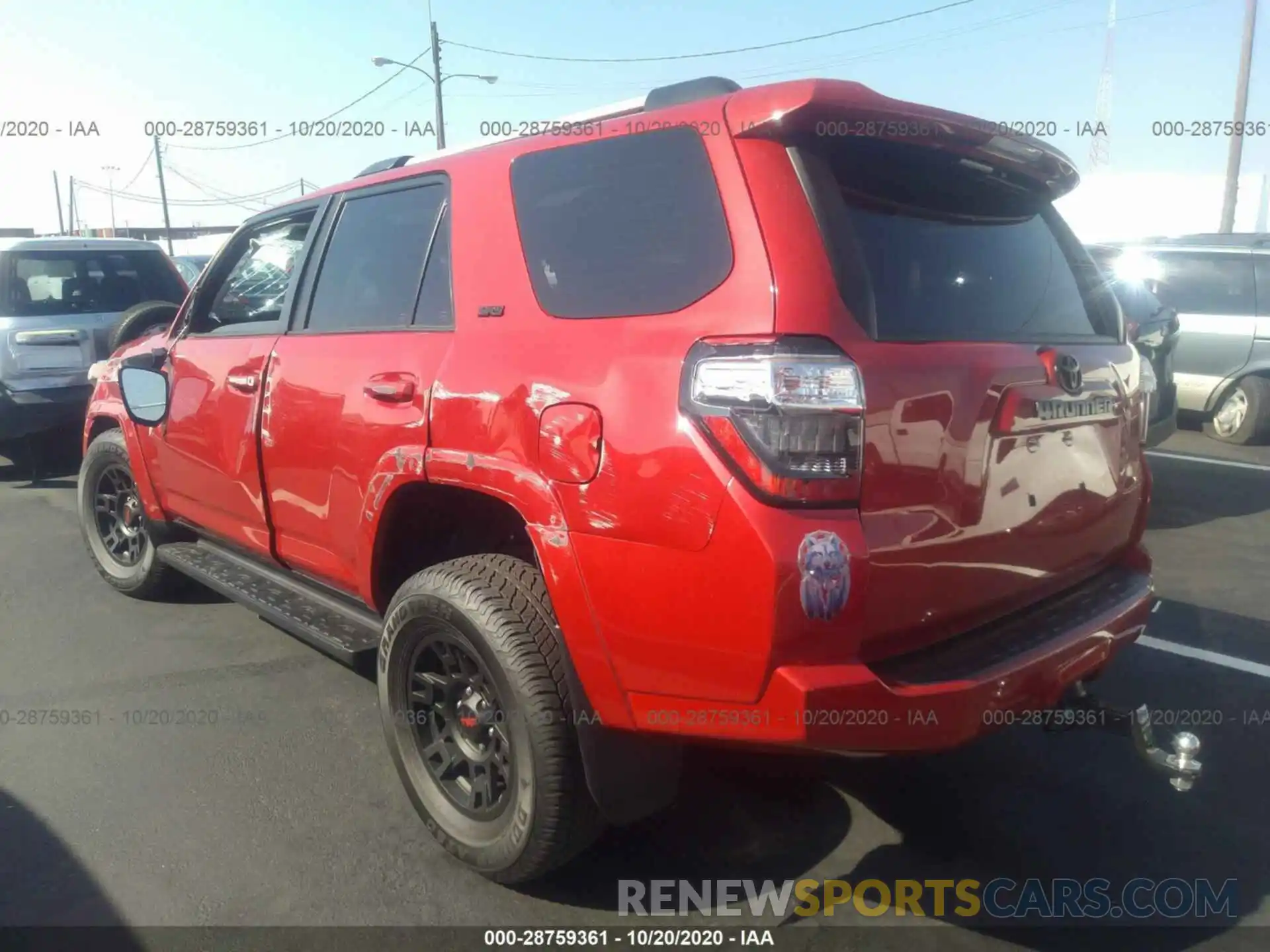 3 Photograph of a damaged car JTEZU5JRXL5219217 TOYOTA 4RUNNER 2020