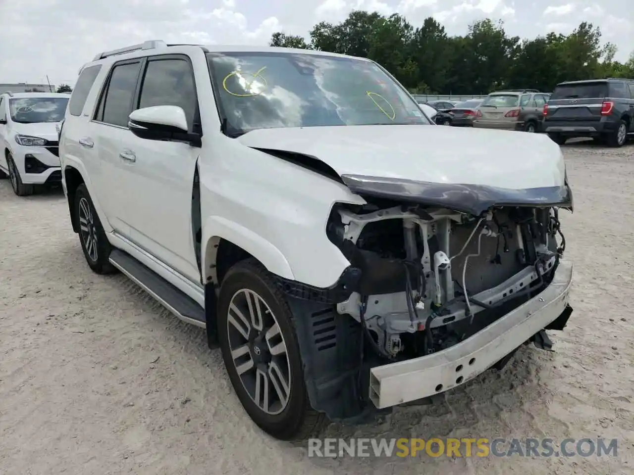 1 Photograph of a damaged car JTEZU5JRXL5222781 TOYOTA 4RUNNER 2020