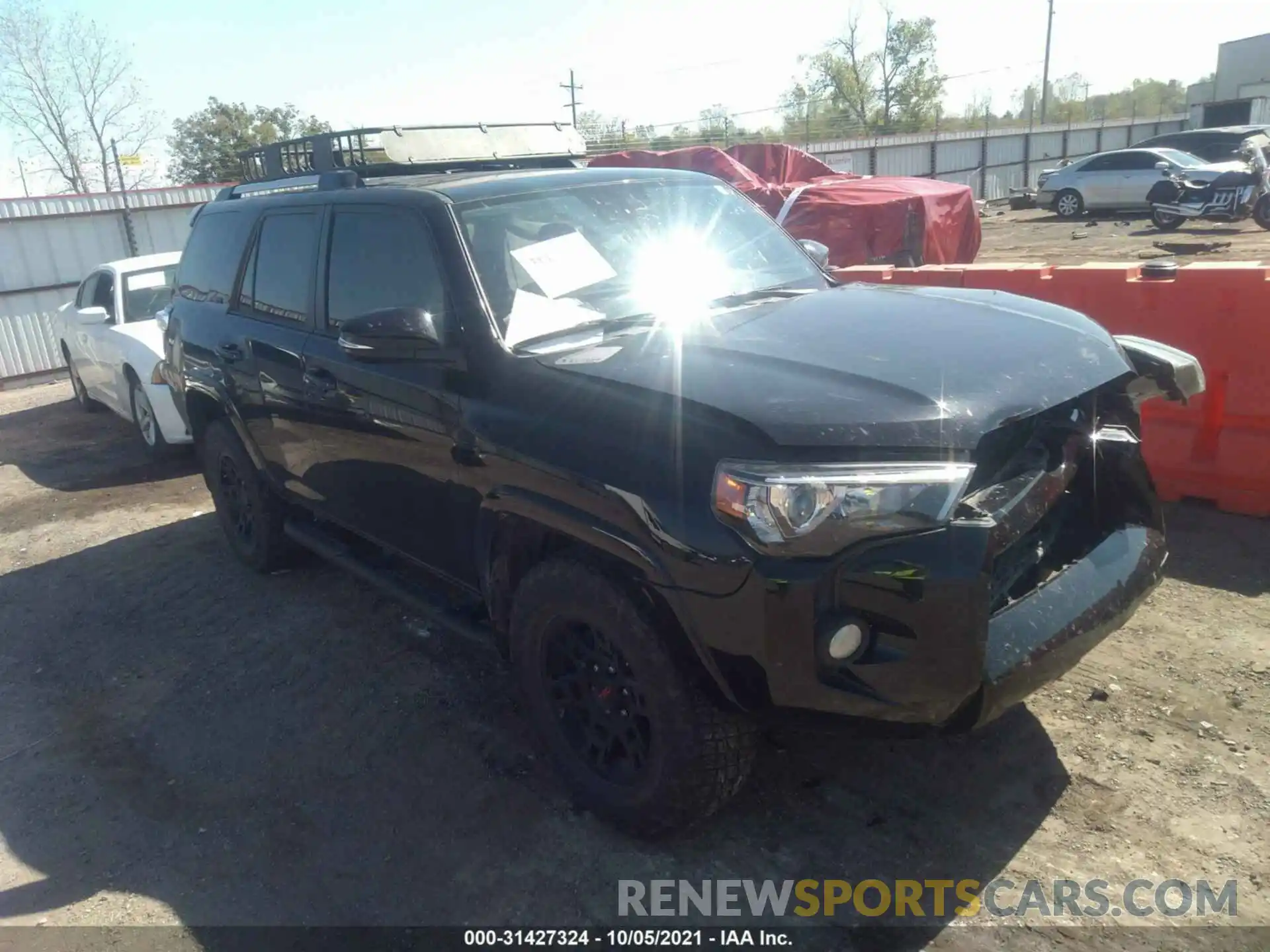 1 Photograph of a damaged car JTEZU5JRXL5224952 TOYOTA 4RUNNER 2020