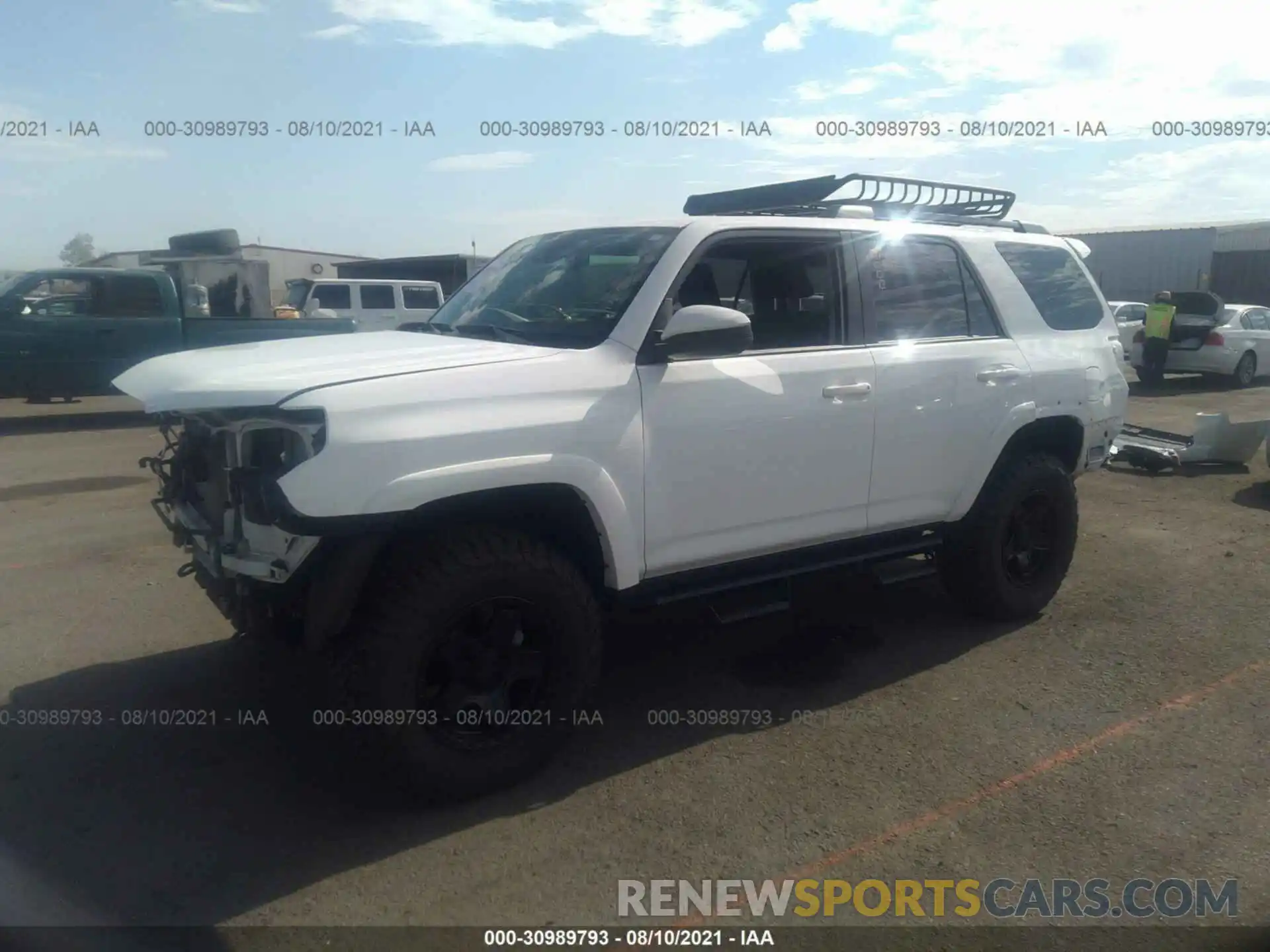 2 Фотография поврежденного автомобиля JTEBU5JR2M5874605 TOYOTA 4RUNNER 2021