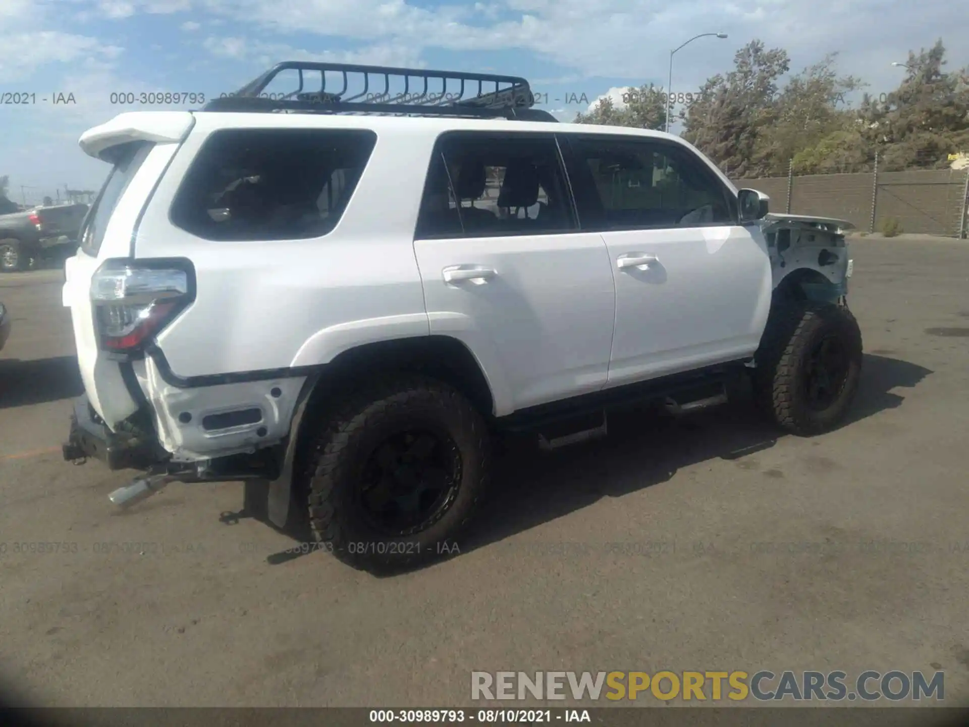 4 Фотография поврежденного автомобиля JTEBU5JR2M5874605 TOYOTA 4RUNNER 2021