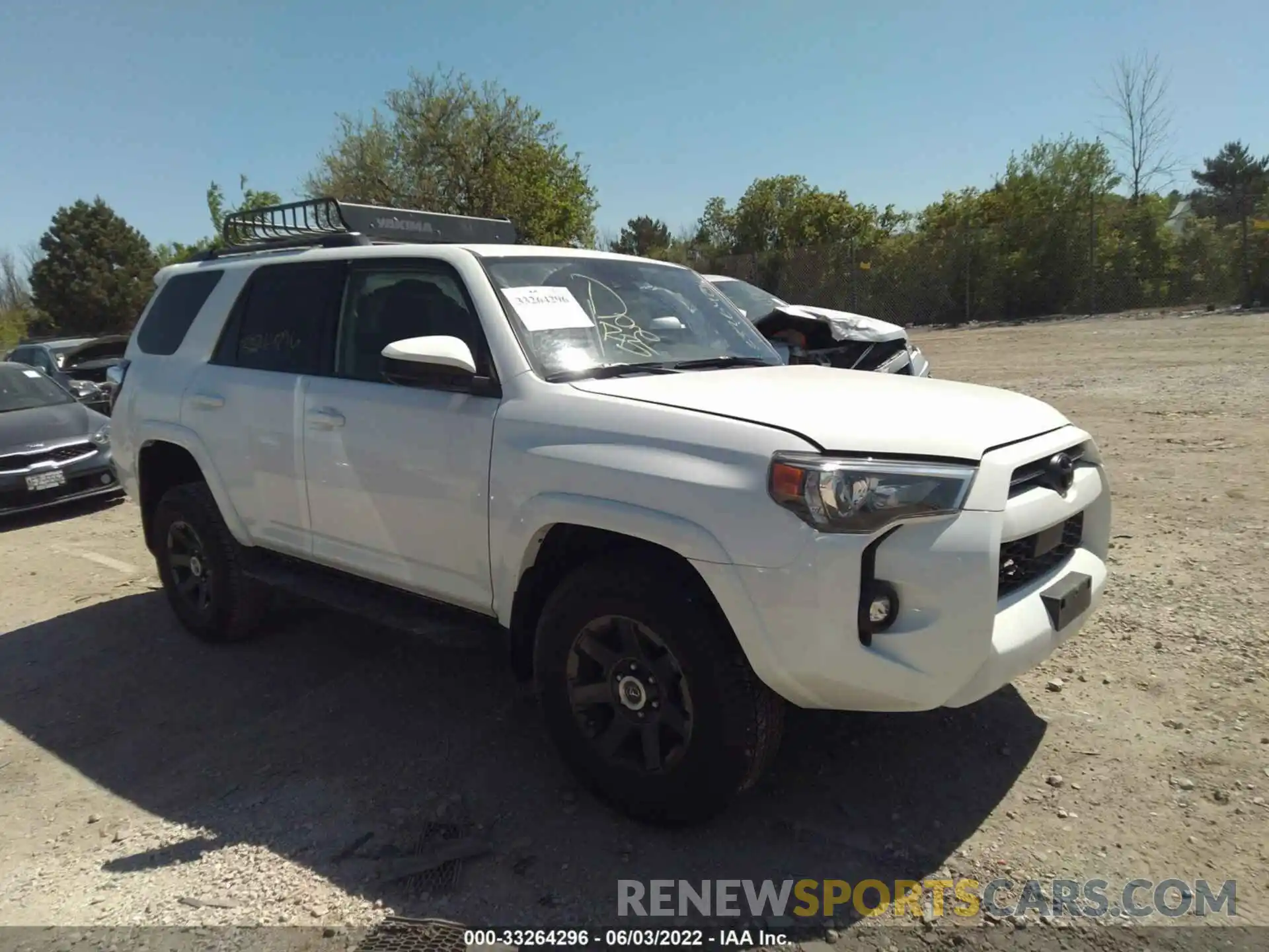 1 Photograph of a damaged car JTEBU5JR2M5960898 TOYOTA 4RUNNER 2021