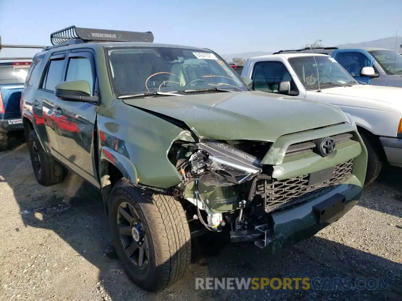 1 Photograph of a damaged car JTEBU5JR3M5939087 TOYOTA 4RUNNER 2021