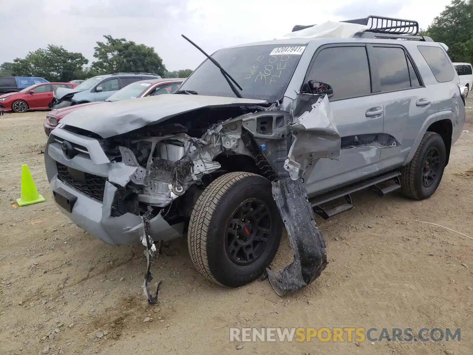 9 Photograph of a damaged car JTEBU5JR4M5934173 TOYOTA 4RUNNER 2021