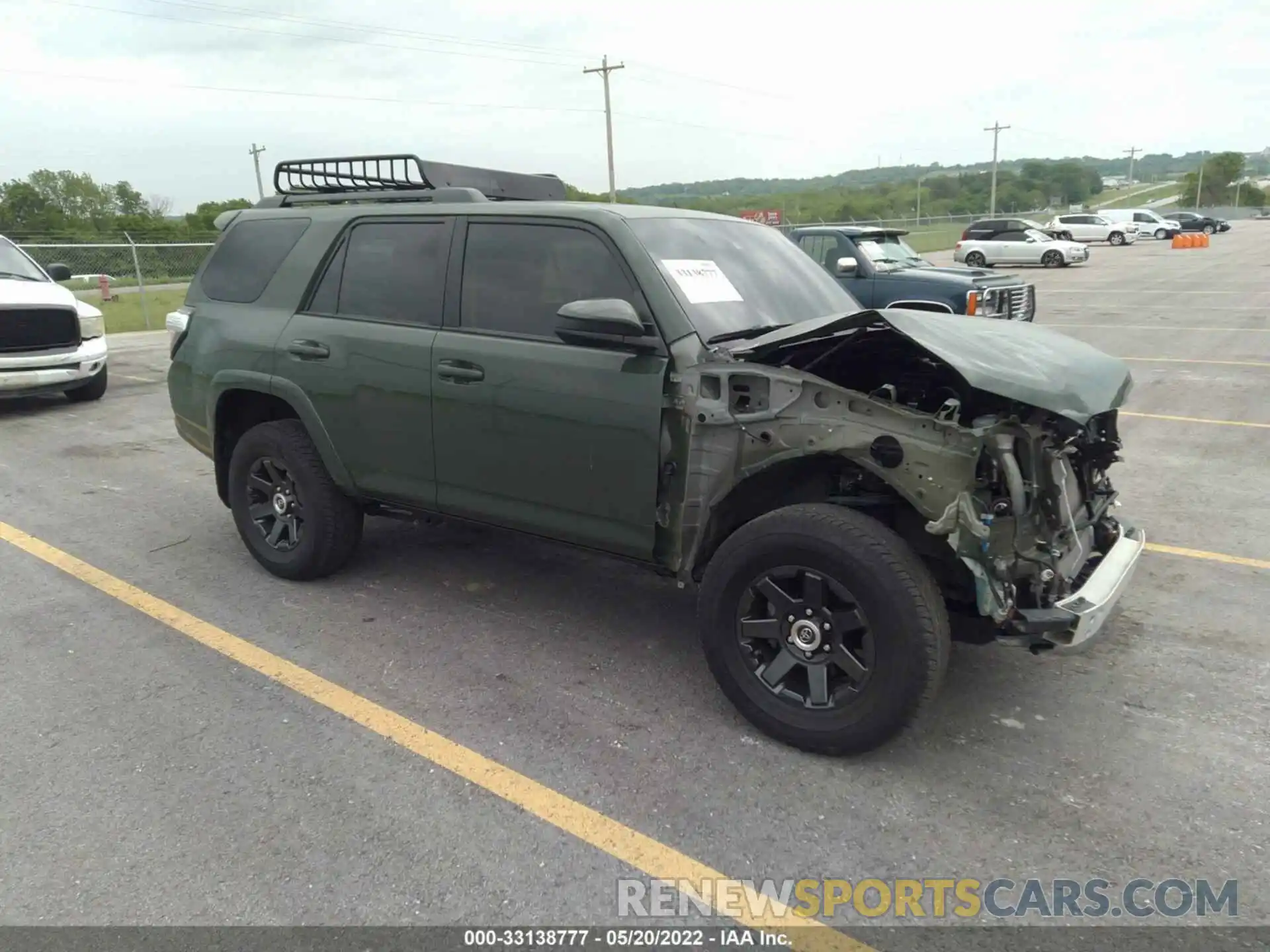 1 Photograph of a damaged car JTEBU5JR6M5899331 TOYOTA 4RUNNER 2021