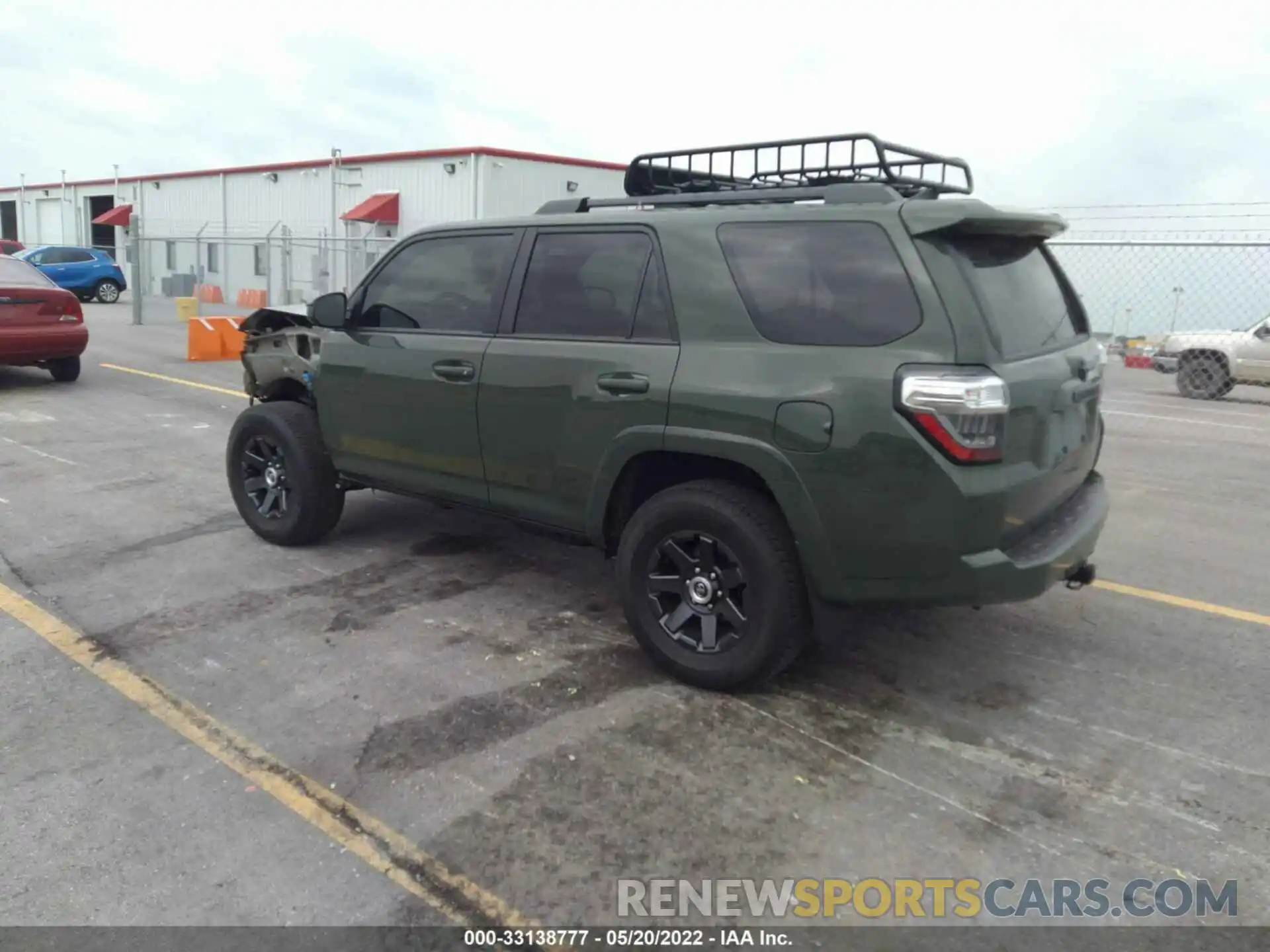 3 Фотография поврежденного автомобиля JTEBU5JR6M5899331 TOYOTA 4RUNNER 2021