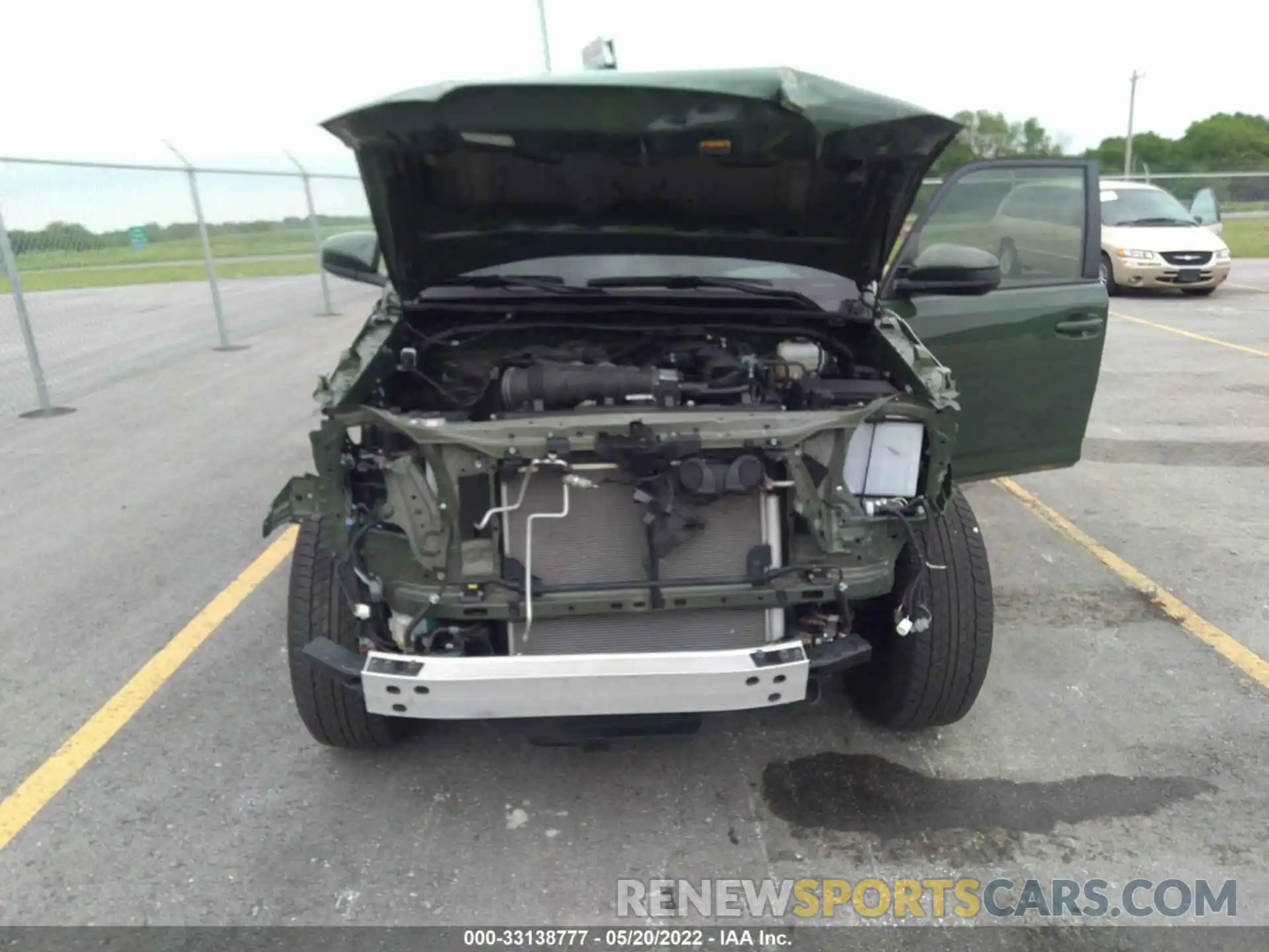 6 Photograph of a damaged car JTEBU5JR6M5899331 TOYOTA 4RUNNER 2021