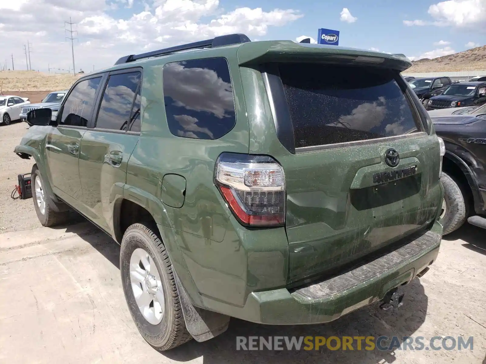 3 Photograph of a damaged car JTEBU5JR7M5841731 TOYOTA 4RUNNER 2021