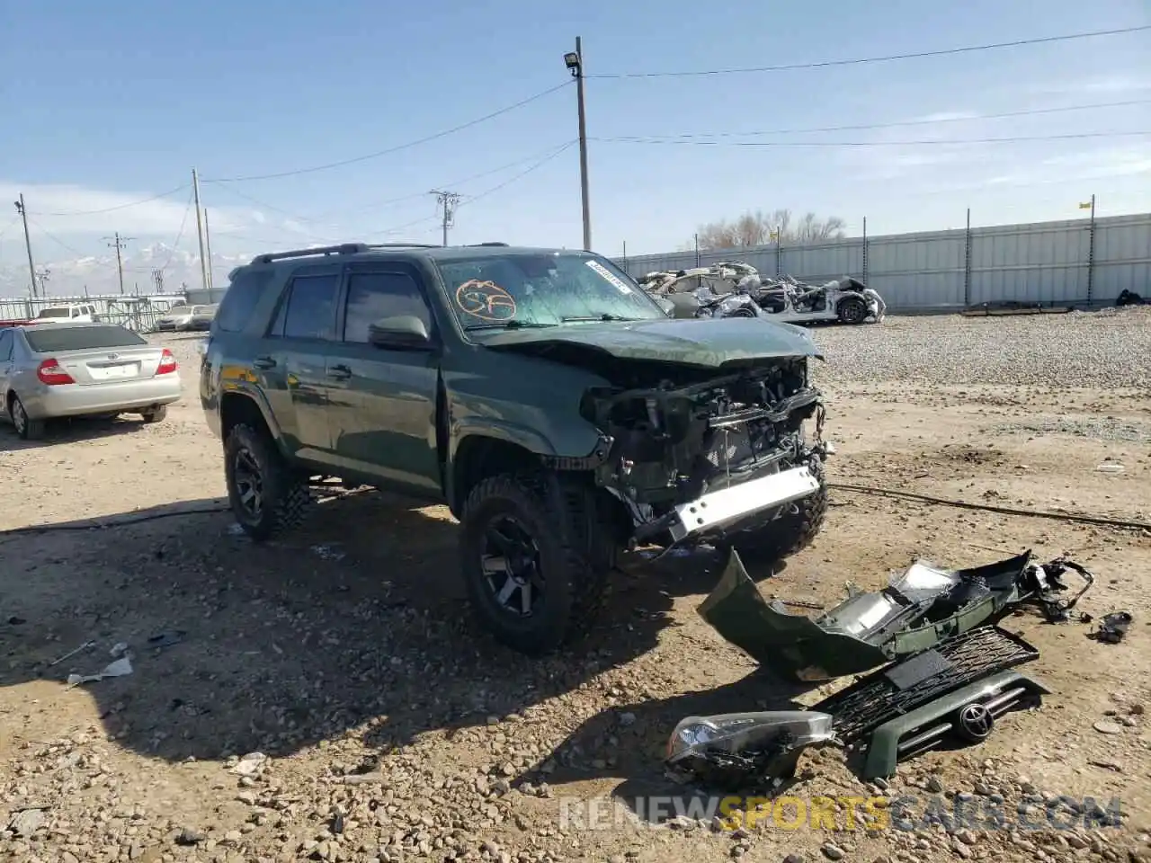 1 Photograph of a damaged car JTEBU5JR8M5870915 TOYOTA 4RUNNER 2021