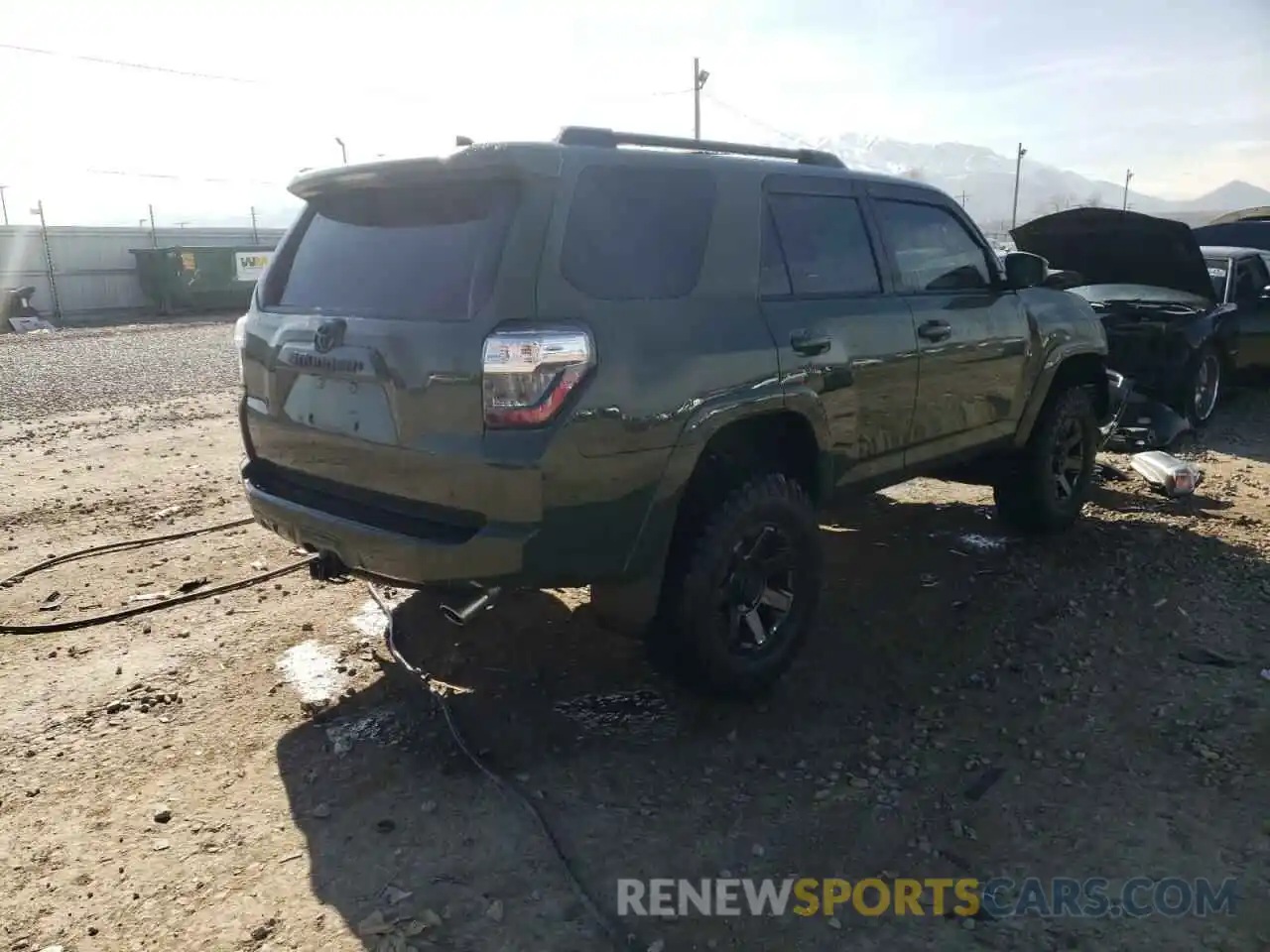 4 Photograph of a damaged car JTEBU5JR8M5870915 TOYOTA 4RUNNER 2021