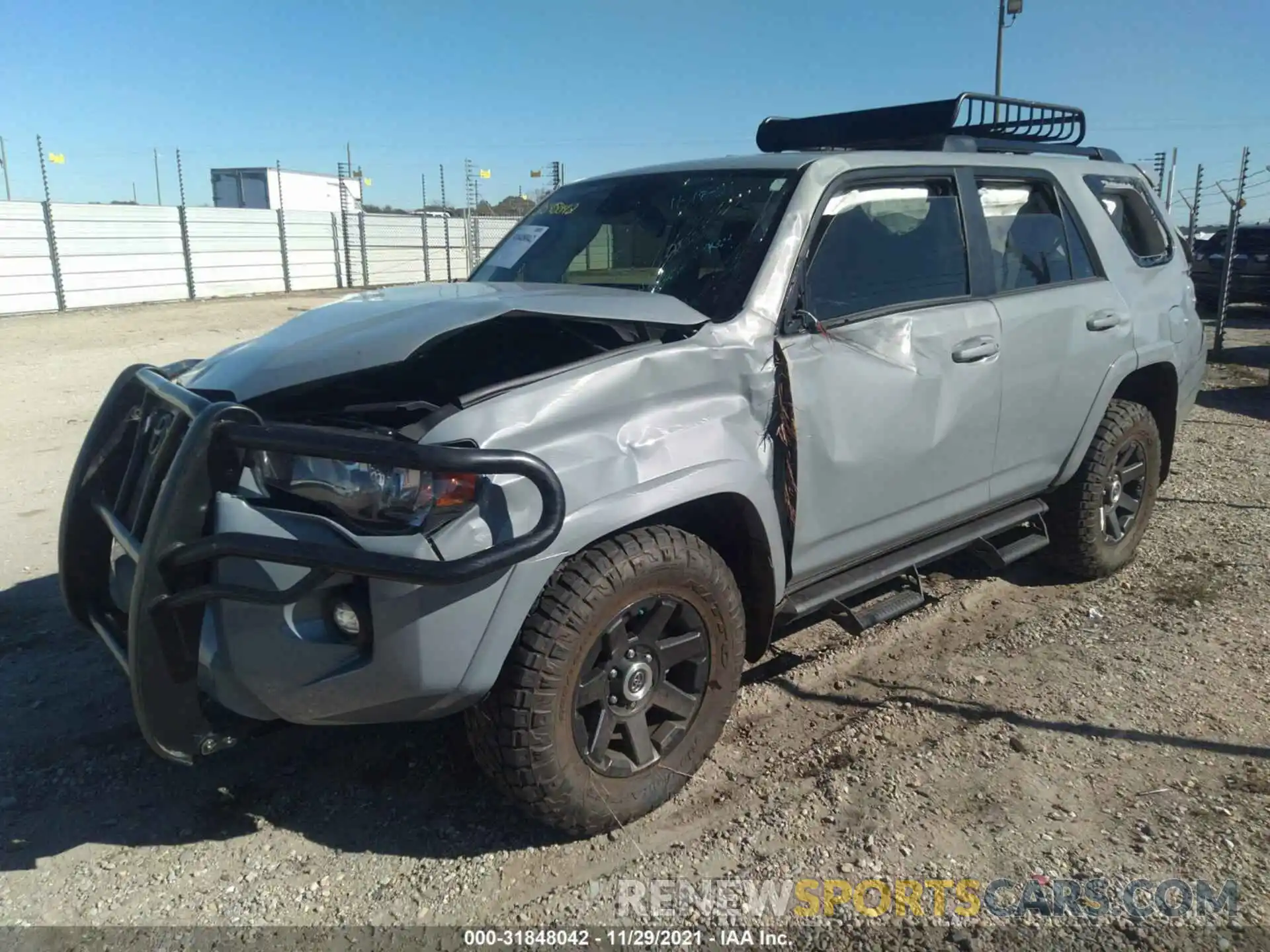 2 Photograph of a damaged car JTEBU5JR8M5966172 TOYOTA 4RUNNER 2021