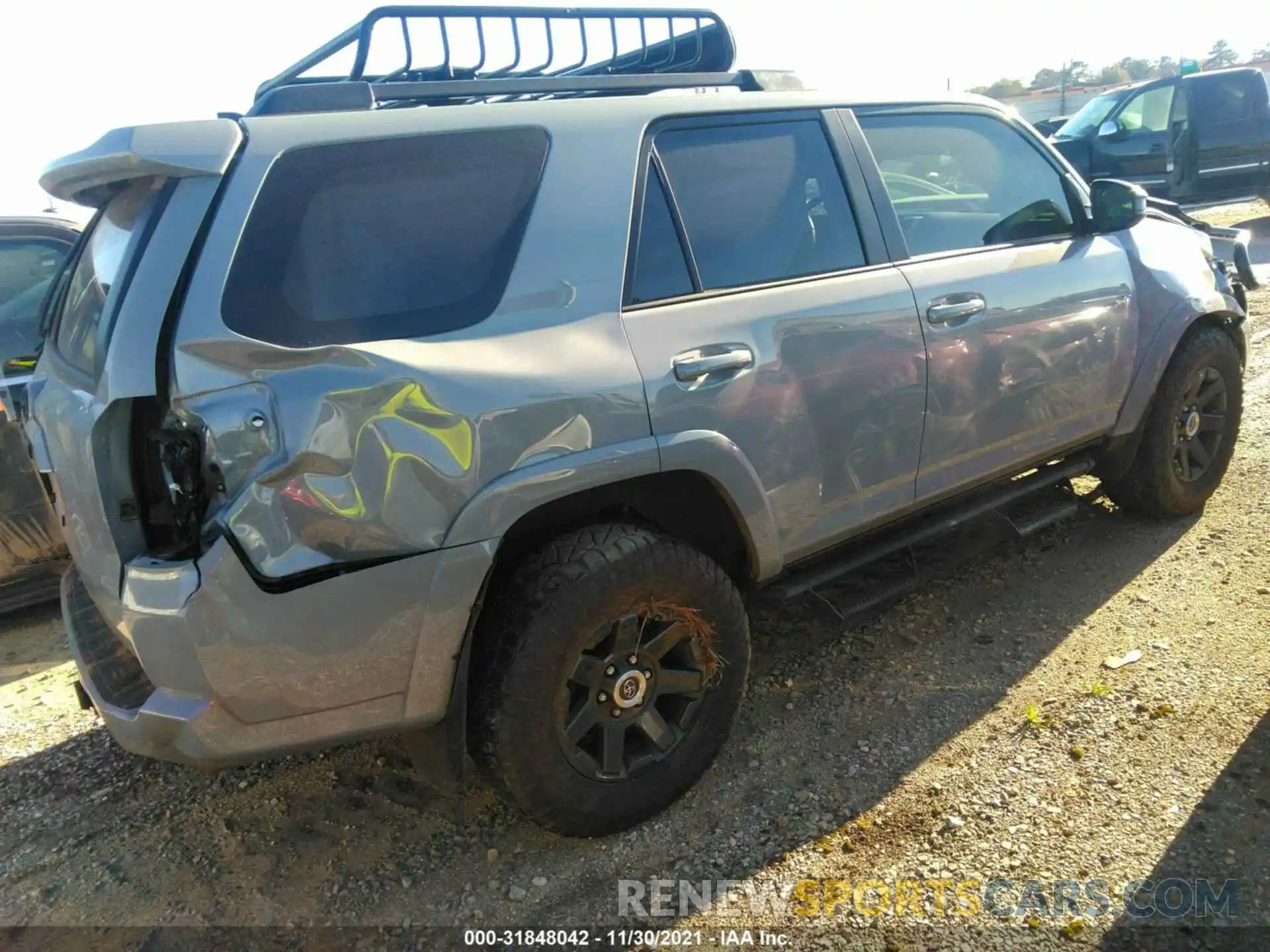 4 Фотография поврежденного автомобиля JTEBU5JR8M5966172 TOYOTA 4RUNNER 2021