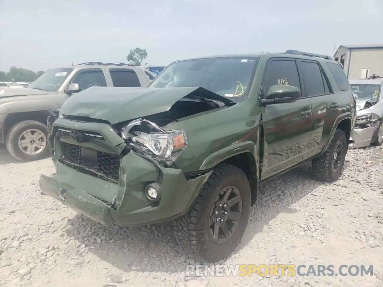 2 Photograph of a damaged car JTEBU5JRXM5930788 TOYOTA 4RUNNER 2021