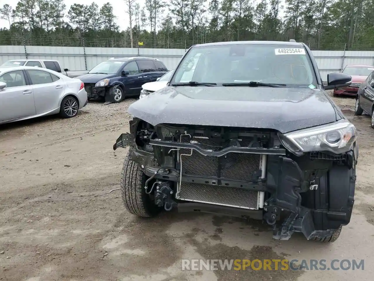 5 Photograph of a damaged car JTECU5JR0M5238978 TOYOTA 4RUNNER 2021