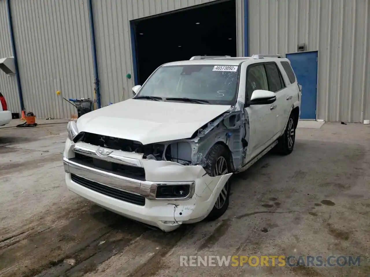 2 Photograph of a damaged car JTEDU5JR0M5241786 TOYOTA 4RUNNER 2021