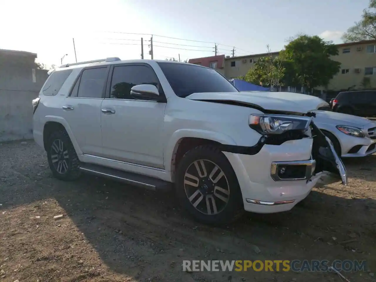 4 Photograph of a damaged car JTEDU5JR0M5250021 TOYOTA 4RUNNER 2021