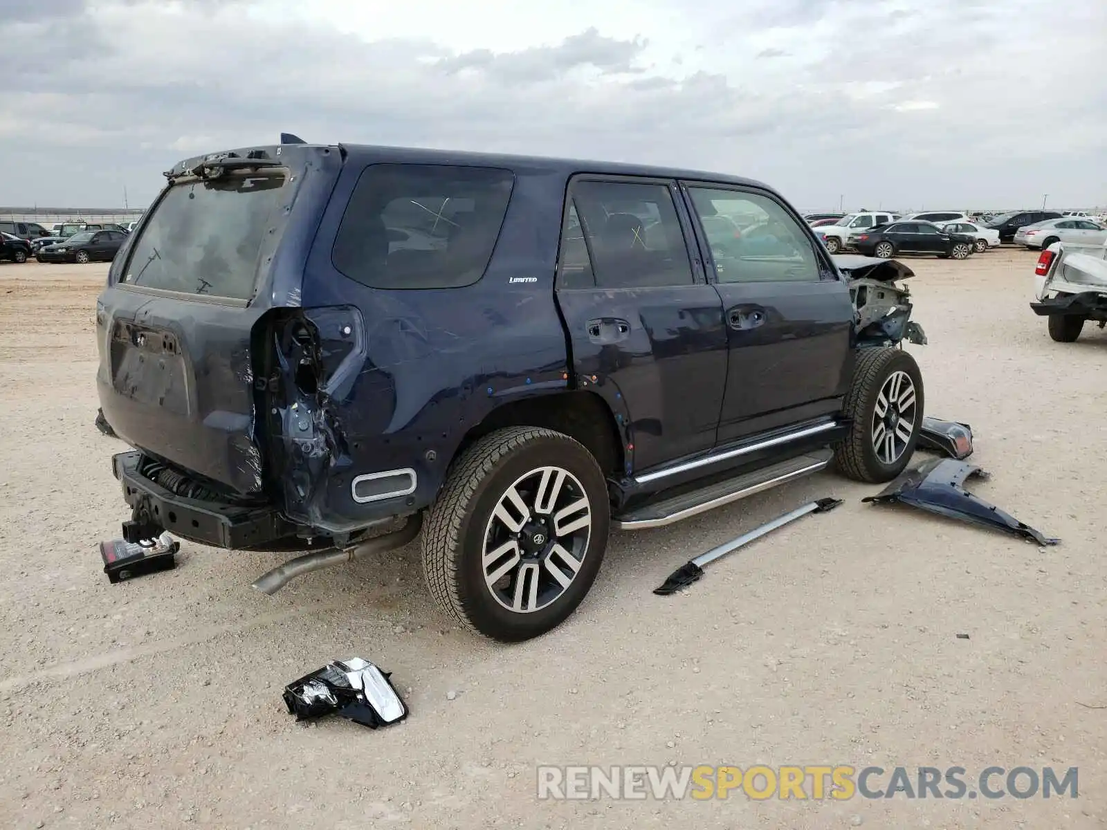 4 Photograph of a damaged car JTEDU5JRXM5237244 TOYOTA 4RUNNER 2021